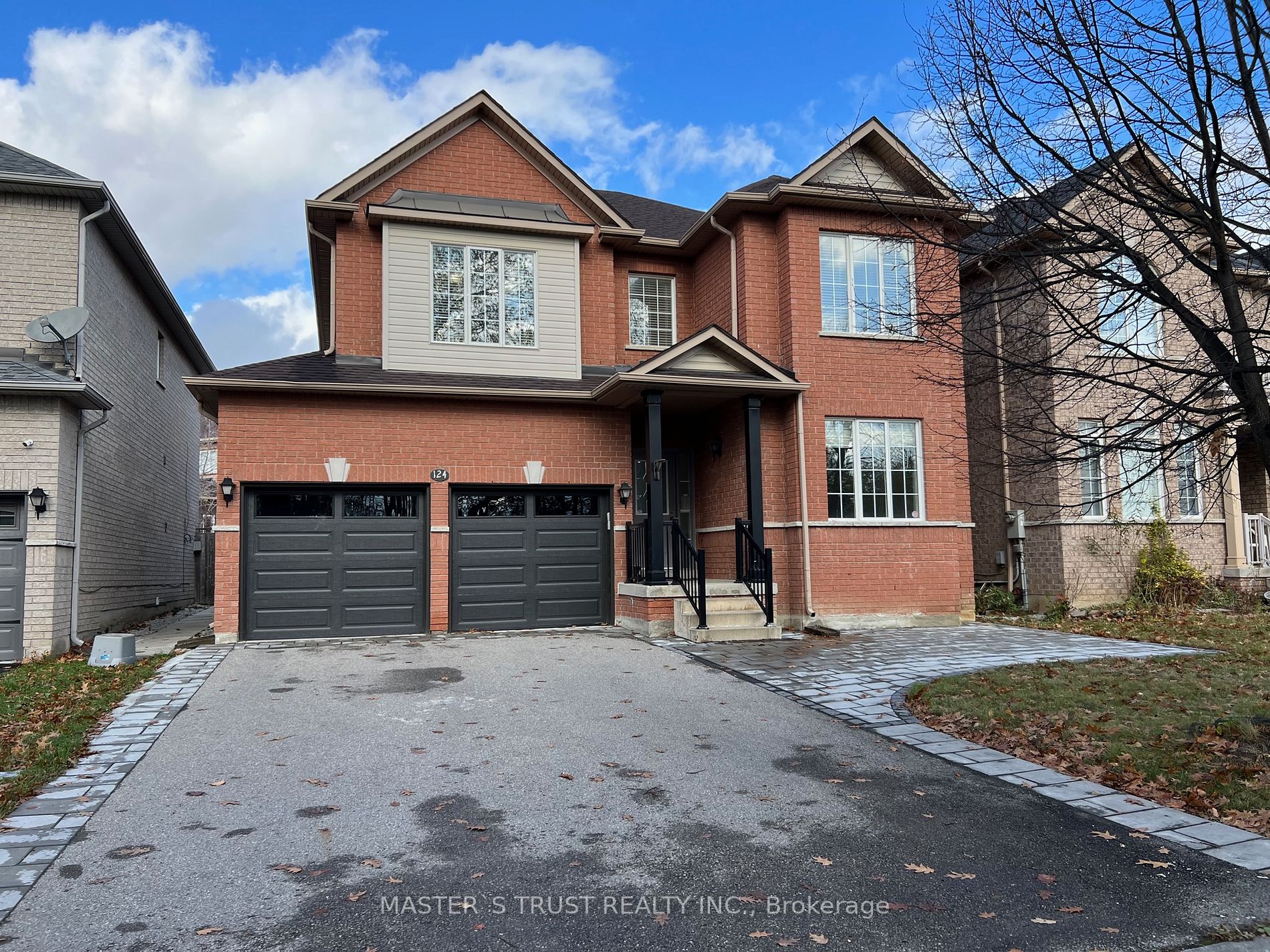 124 Derrywood Dr