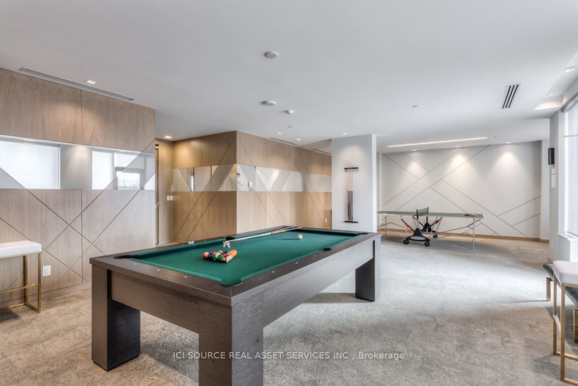 18 Uptown Dr, #512