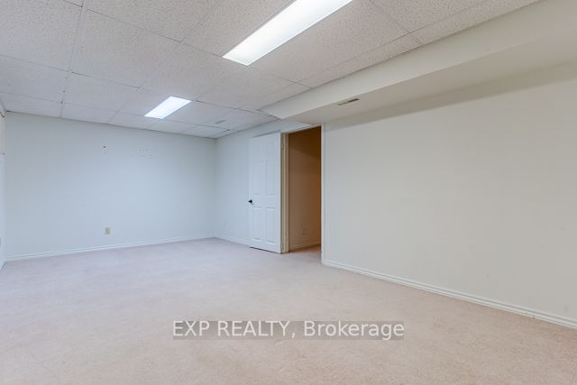 83 Green Briar Rd, #6