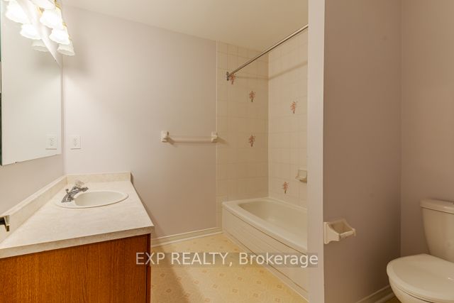 83 Green Briar Rd, #6