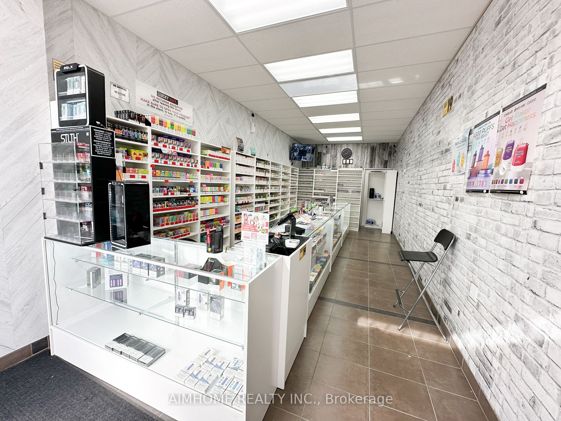 7010 Warden Ave, #8