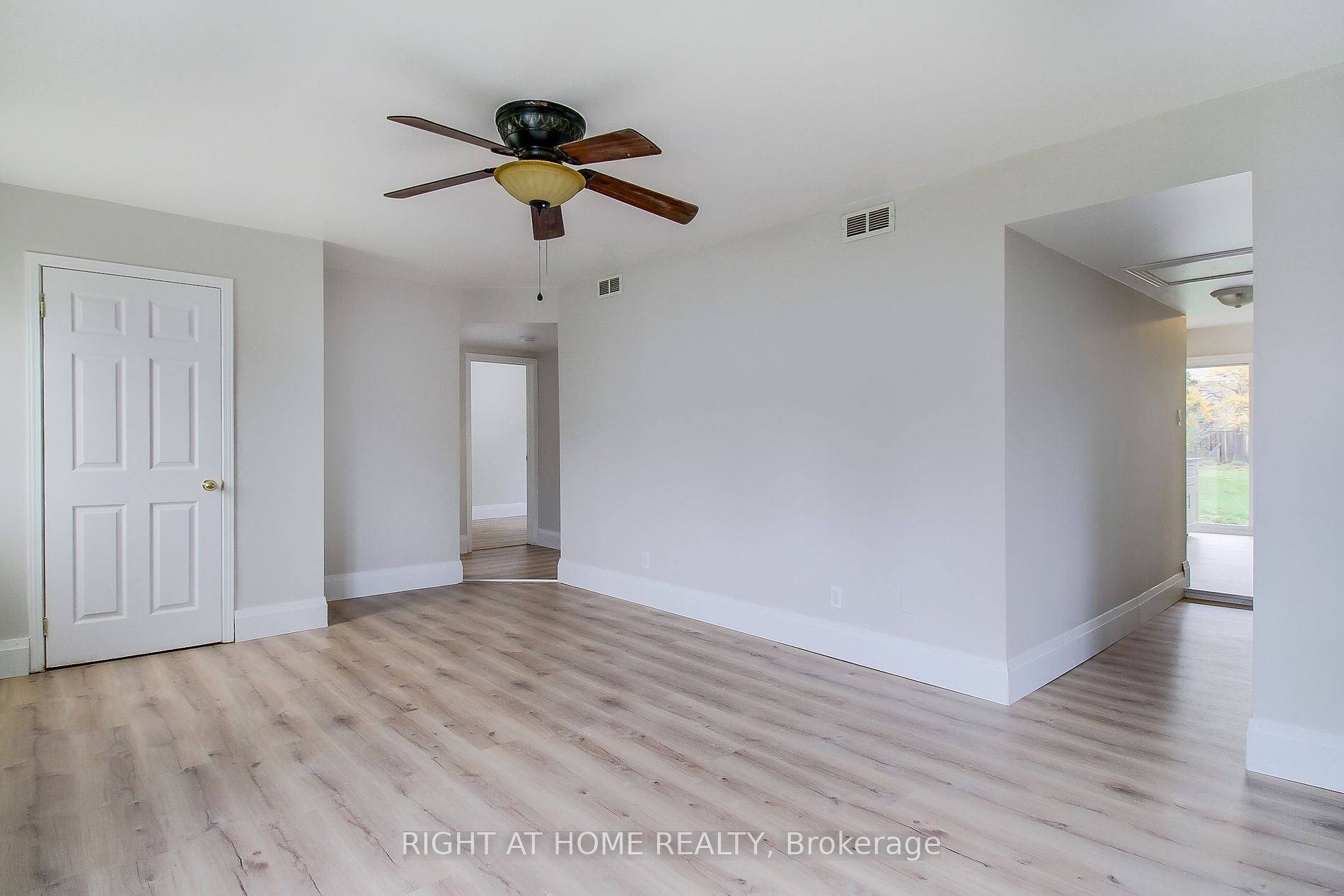 171 Bayview Ave