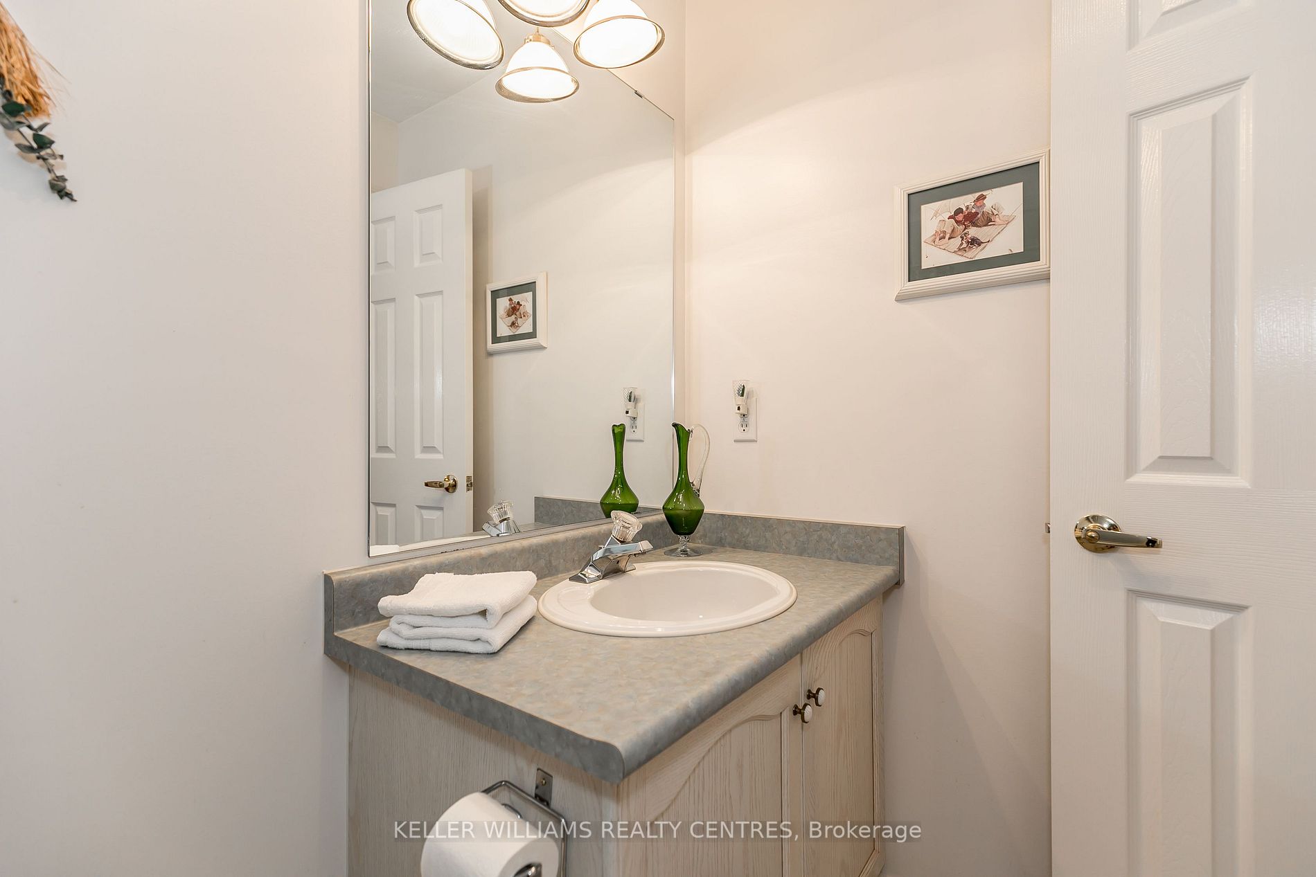 173 Hollandview Tr