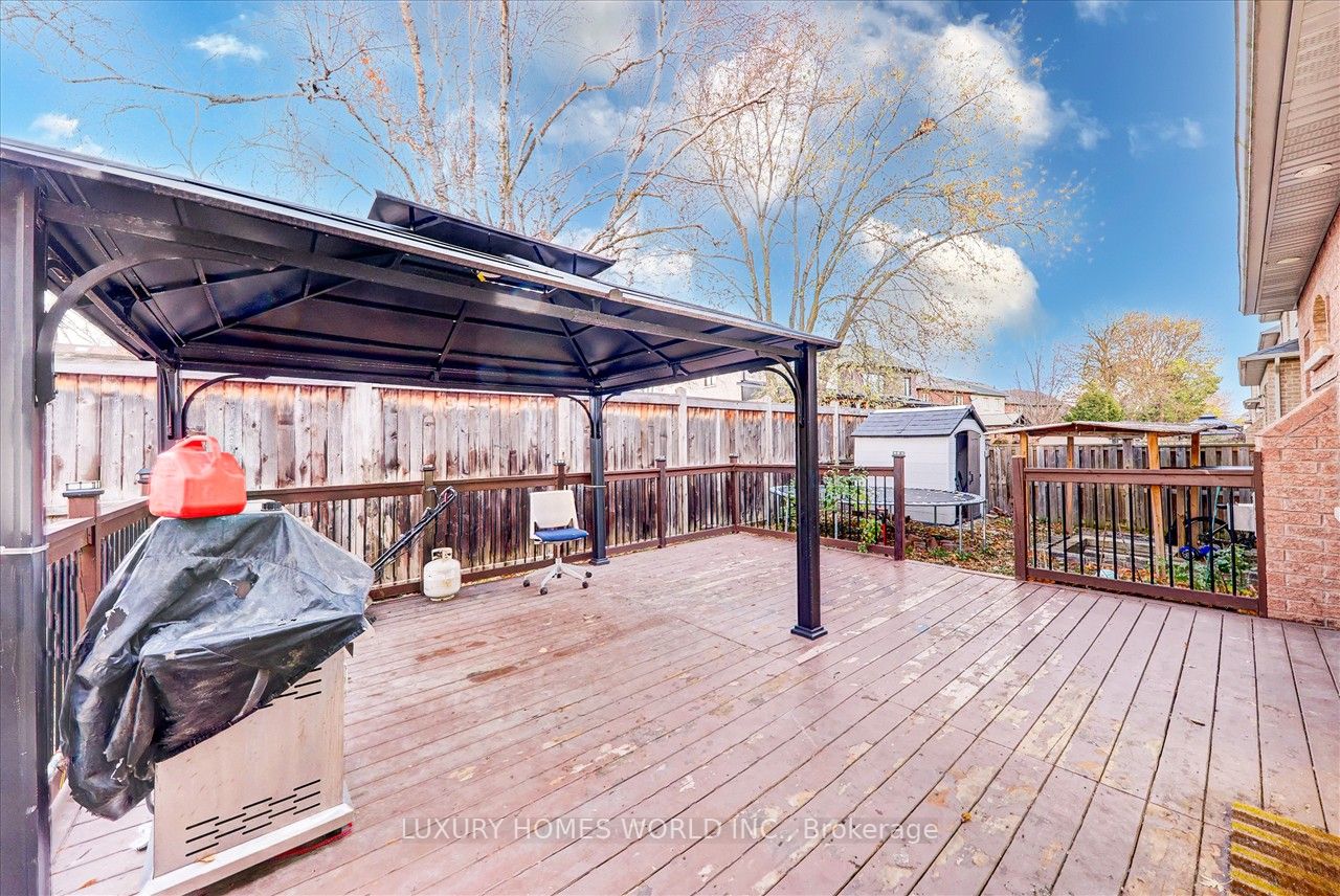 140 Cabin Trail Cres