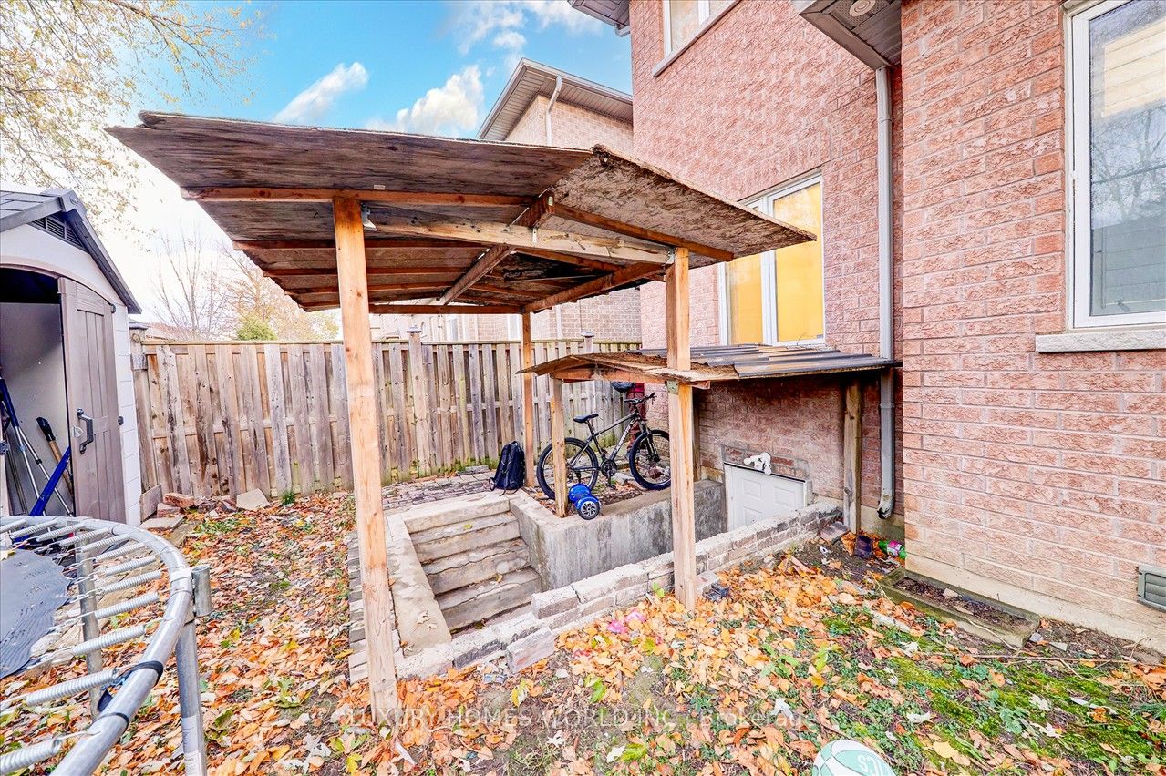 140 Cabin Trail Cres