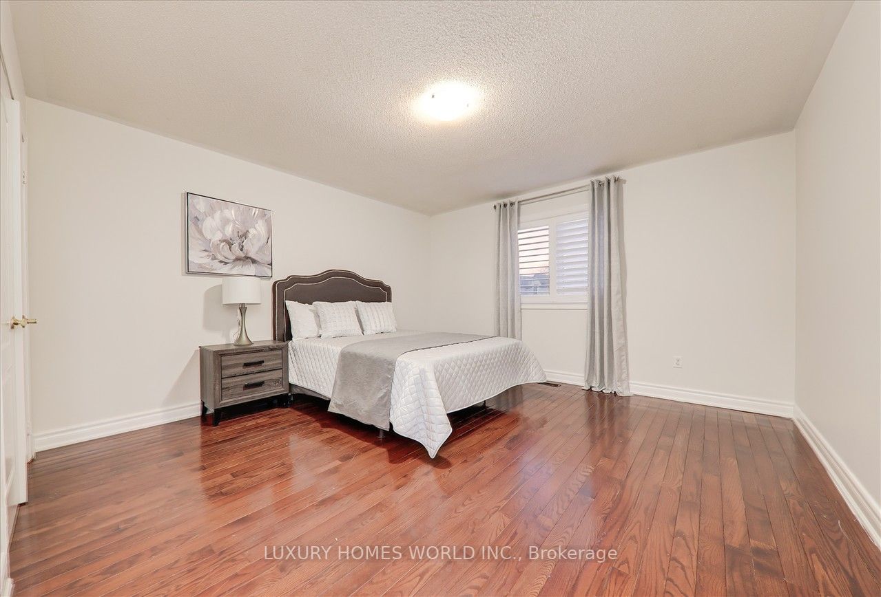 140 Cabin Trail Cres