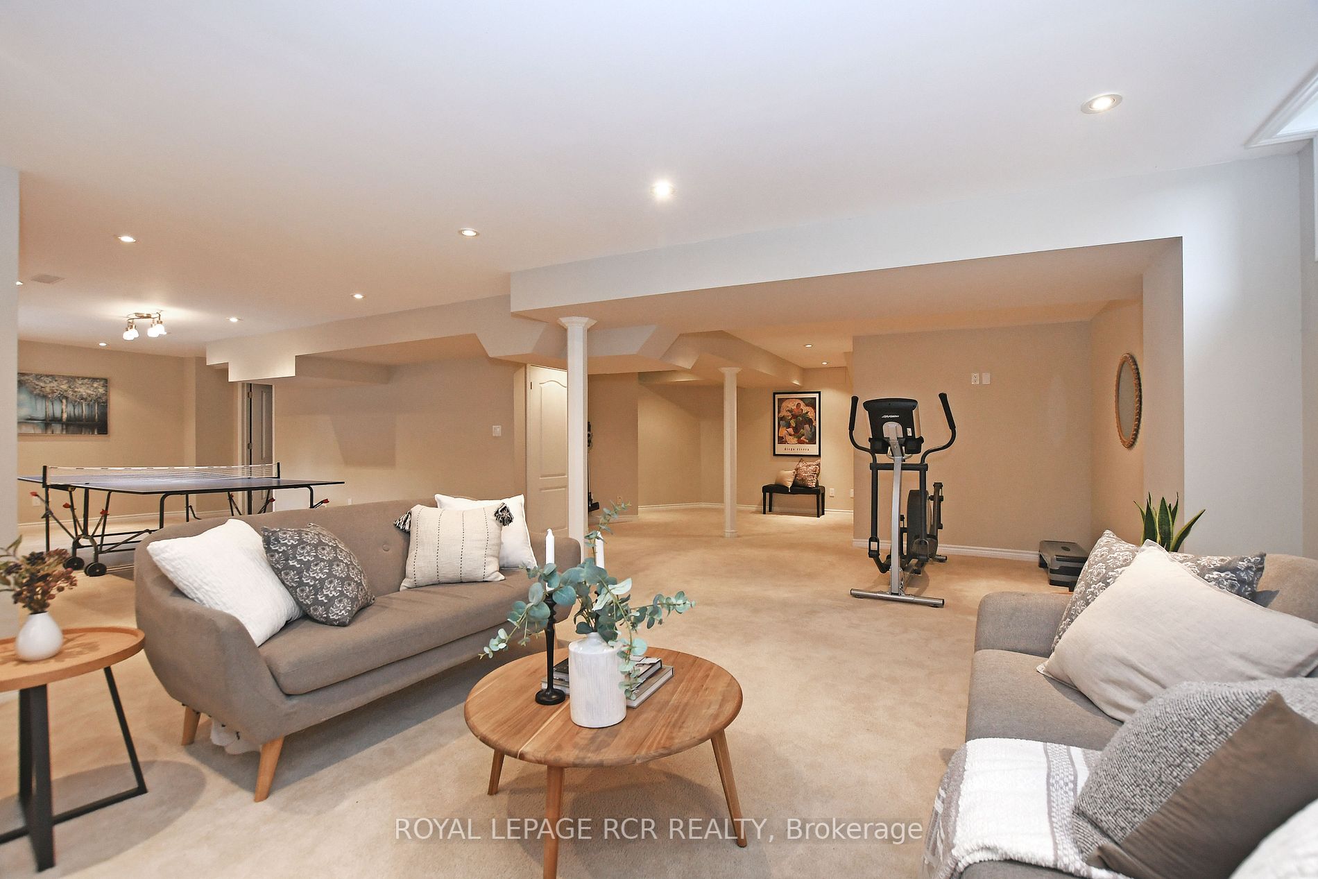 78 Allenvale Dr