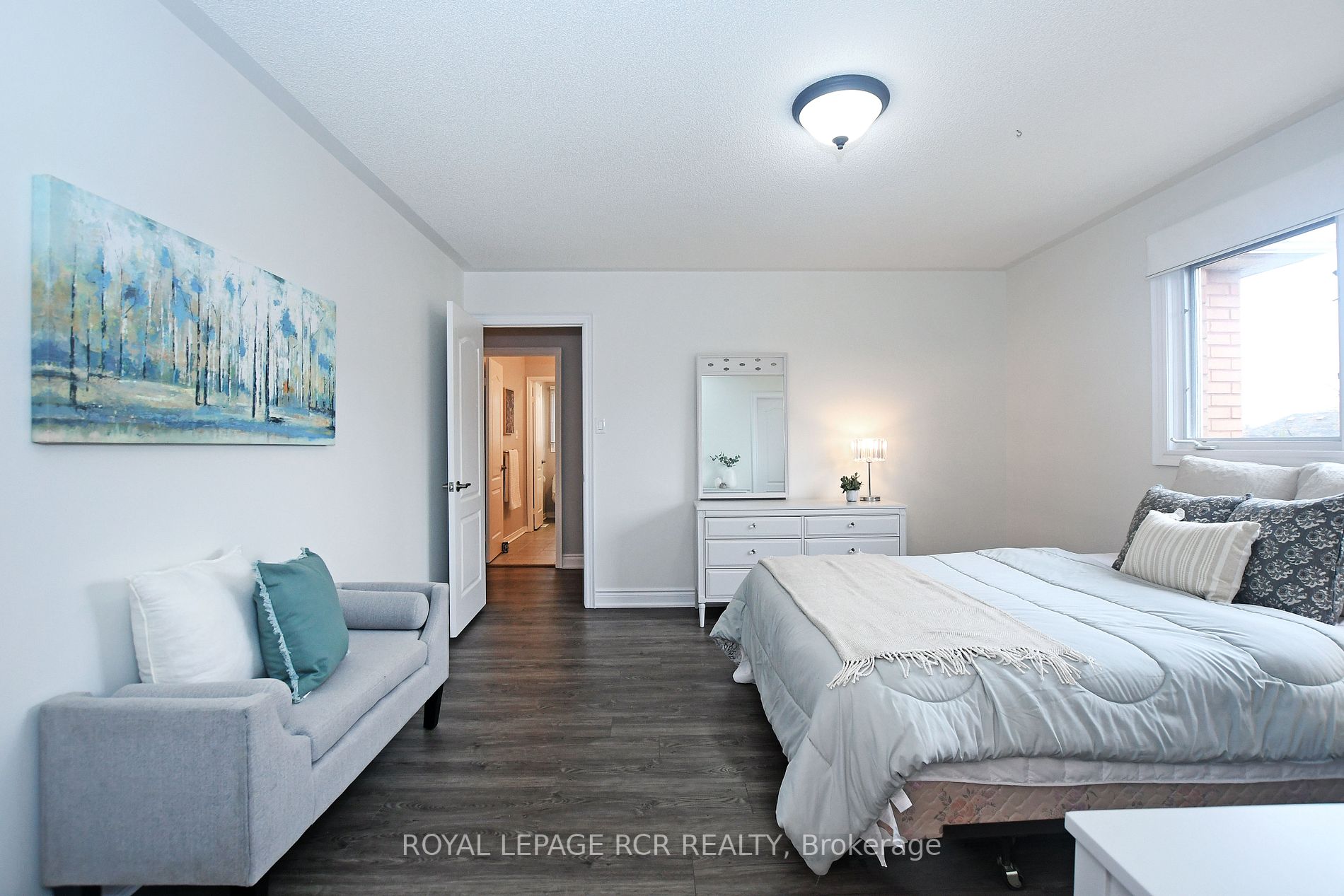 78 Allenvale Dr