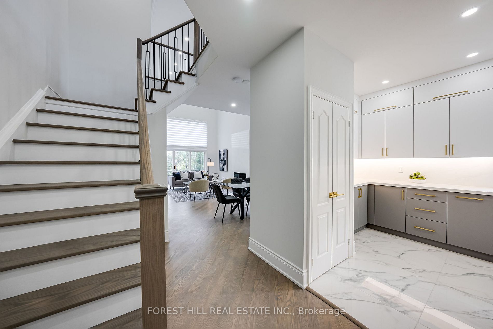 603 Clark Ave, ##20