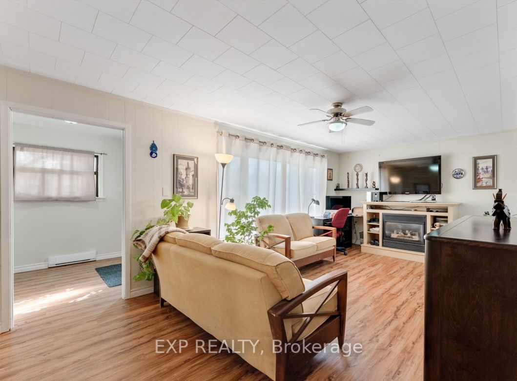 108 Farley Circ