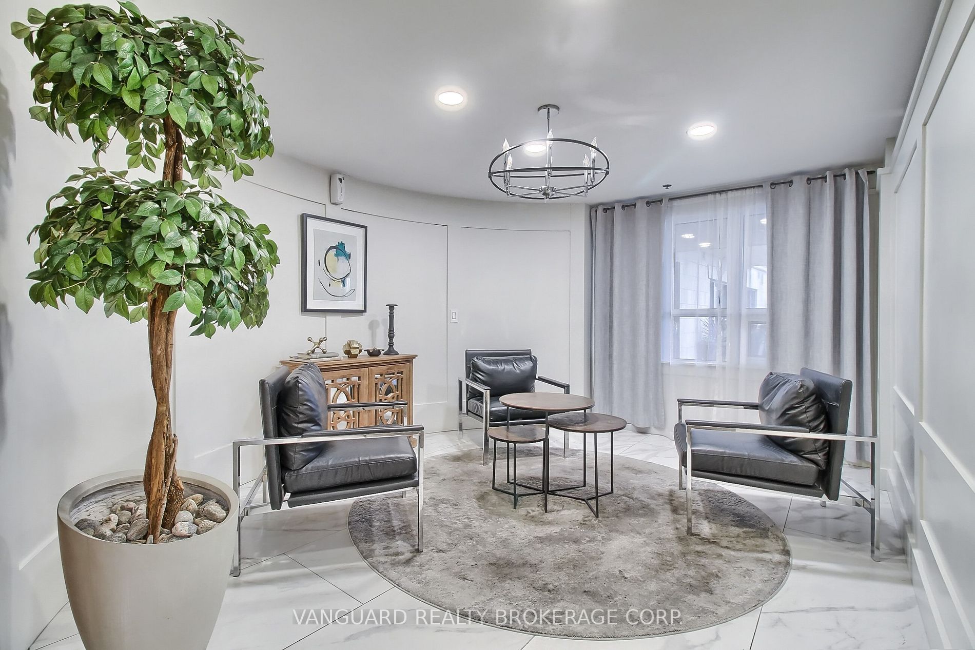 8026 Kipling Ave W, #513