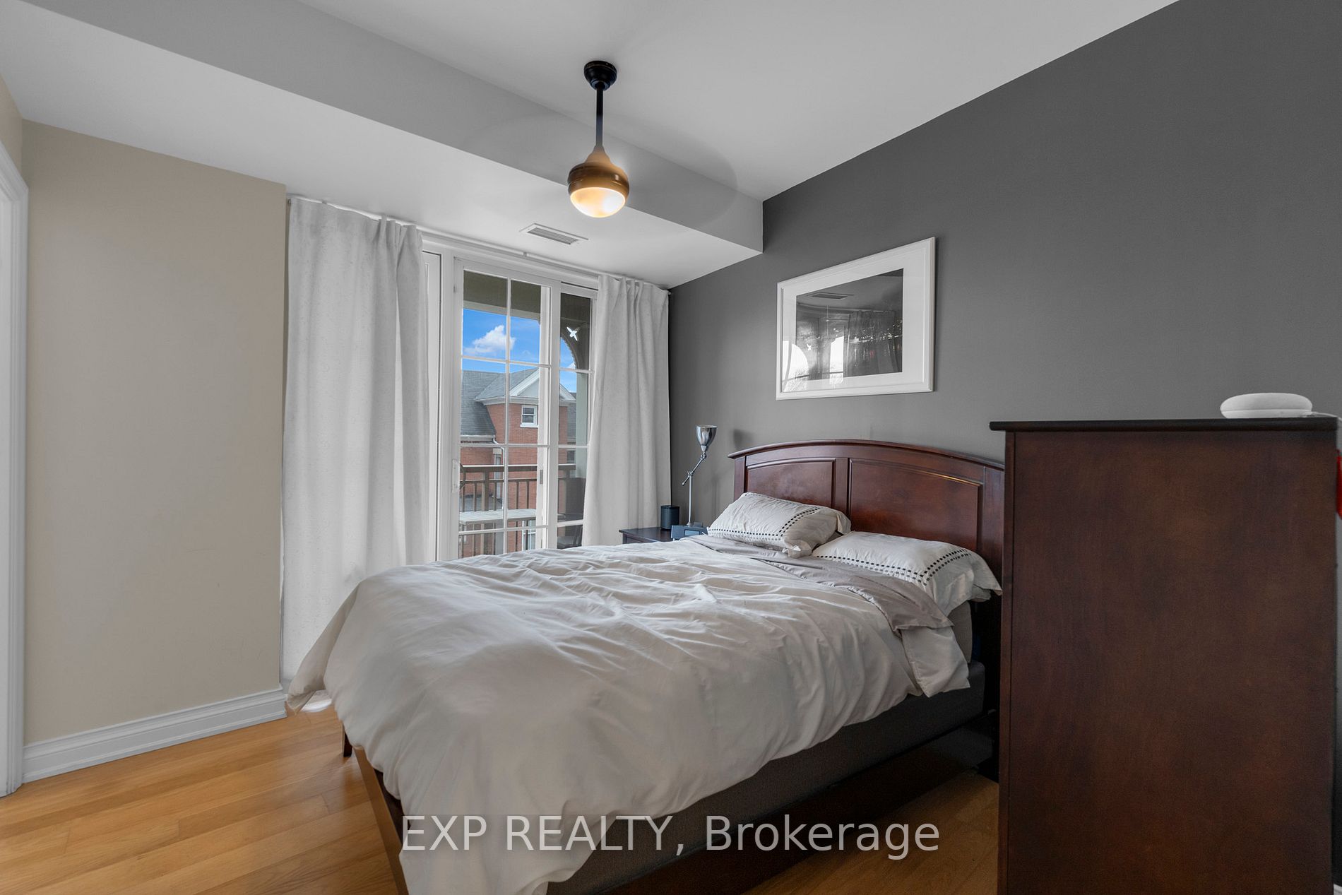 68 Main St, #222