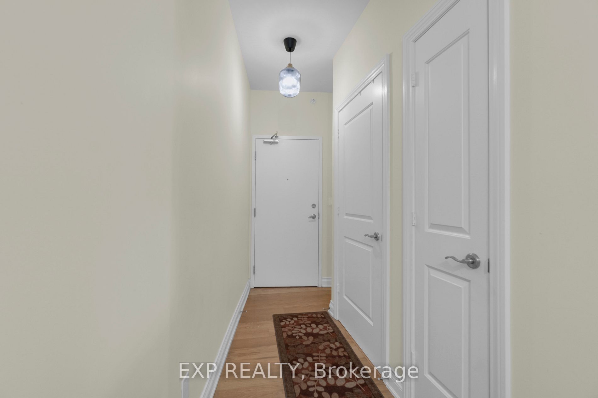 68 Main St, #222