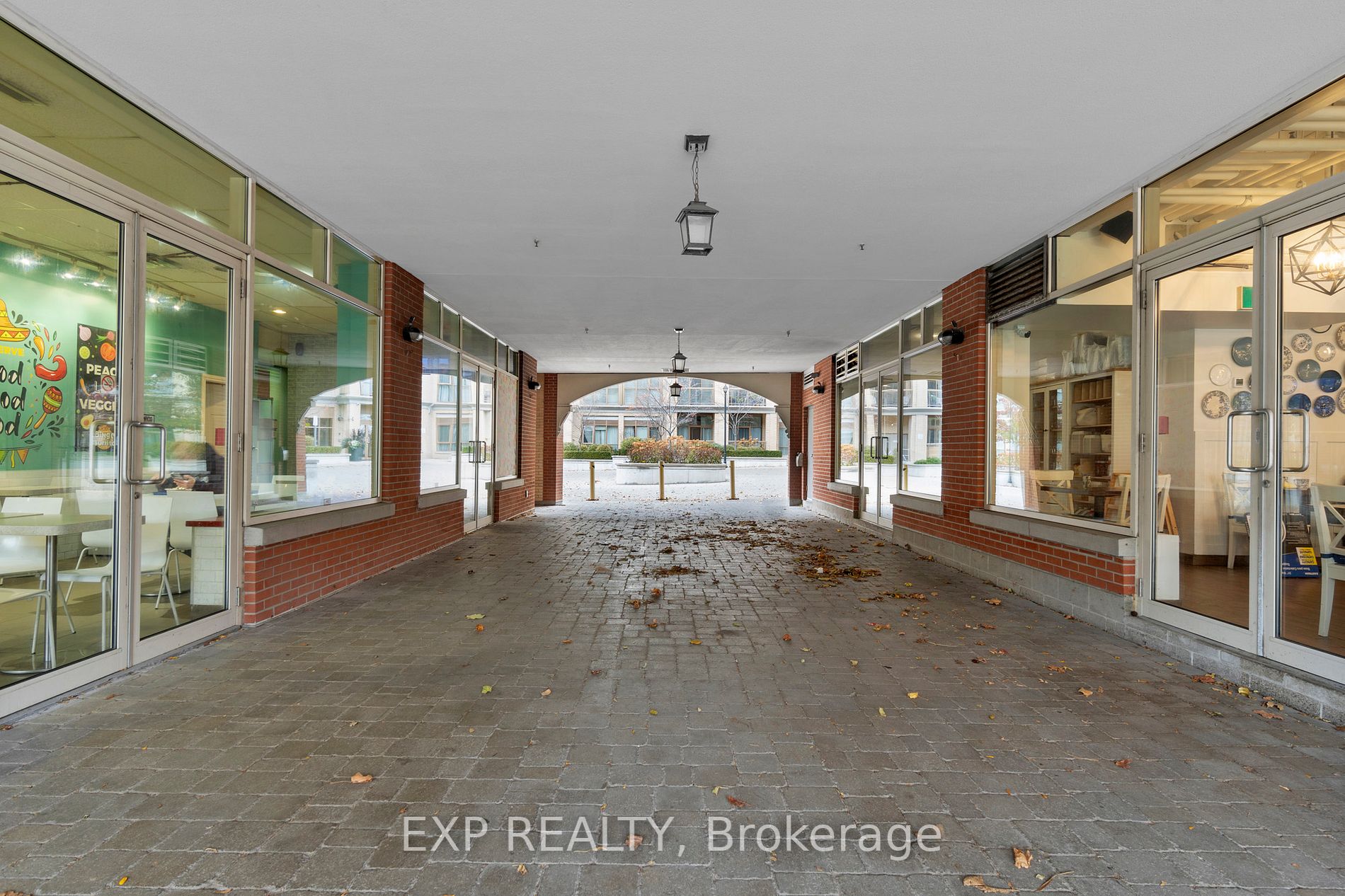 68 Main St, #222