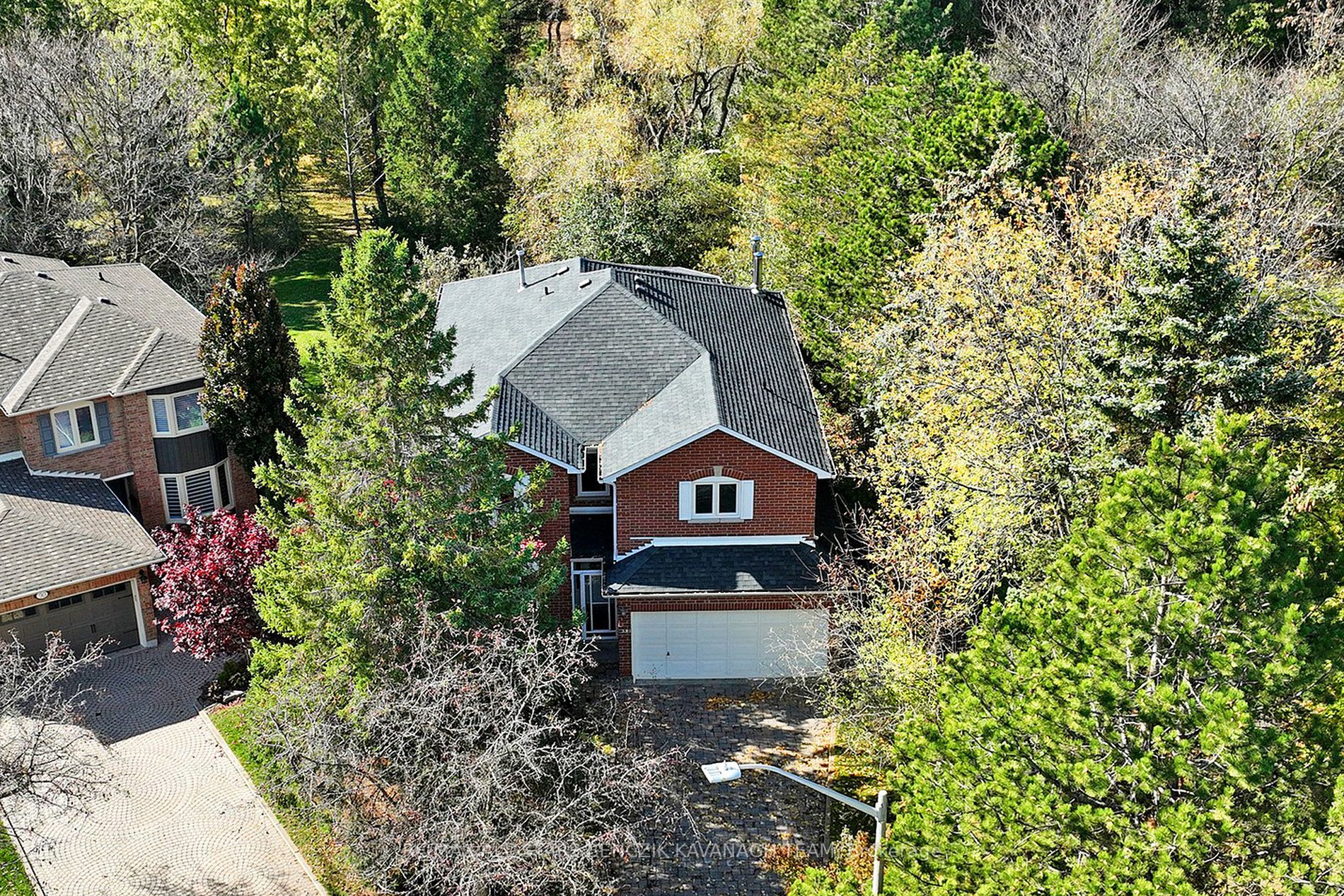 52 Norwich Dr