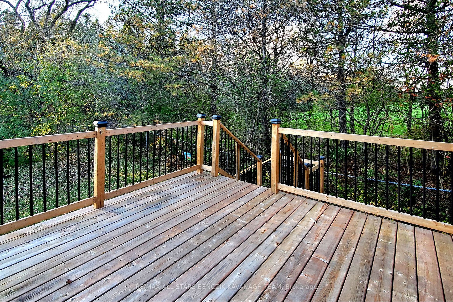52 Norwich Dr