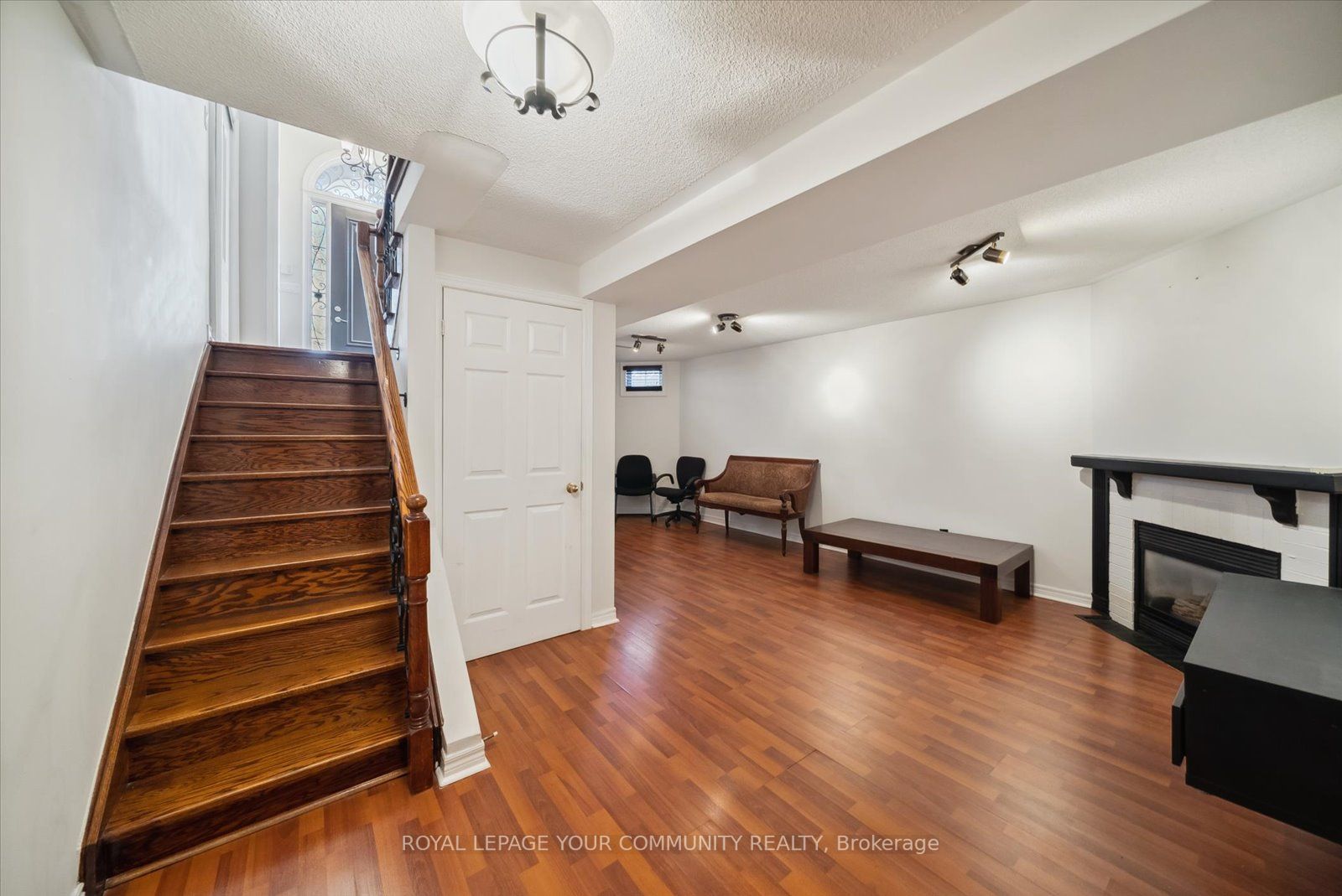 256 Melville Ave