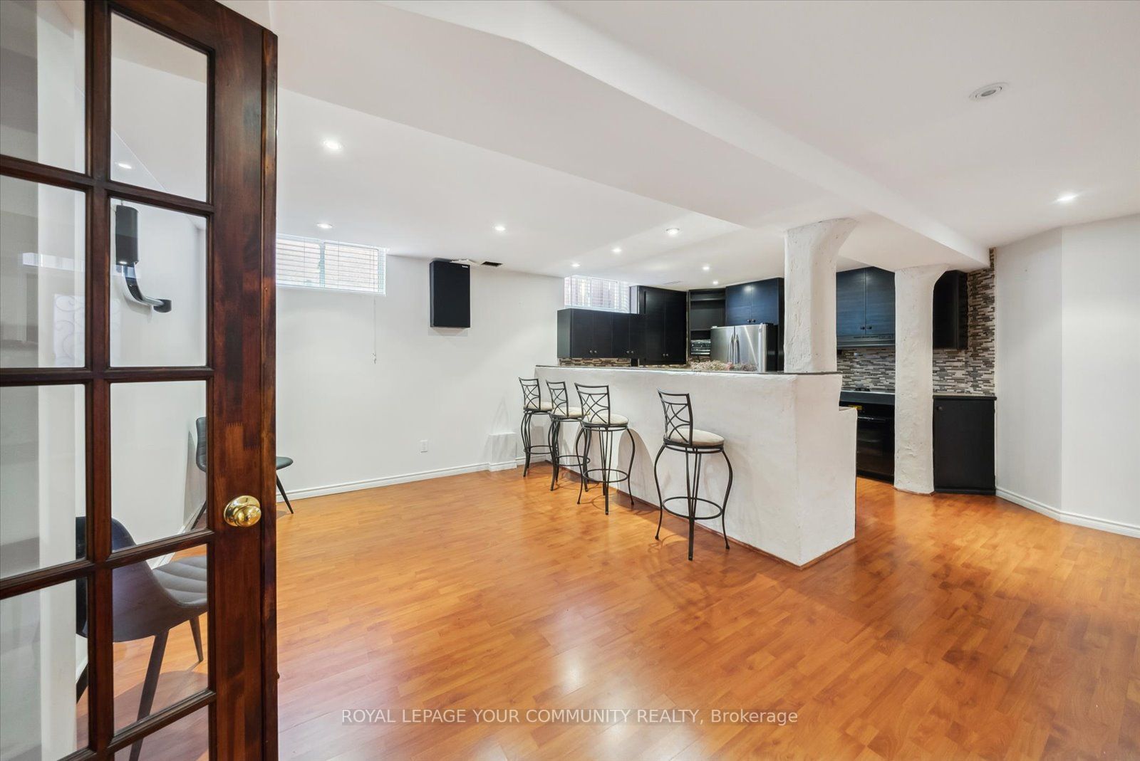 256 Melville Ave
