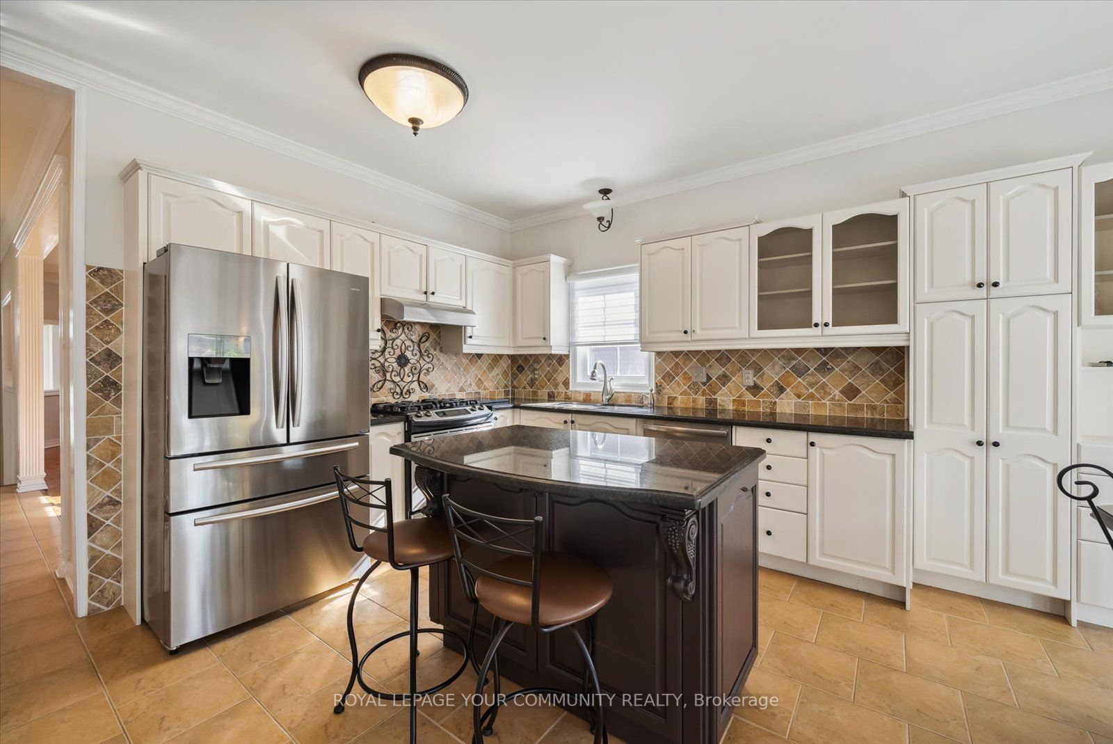 256 Melville Ave