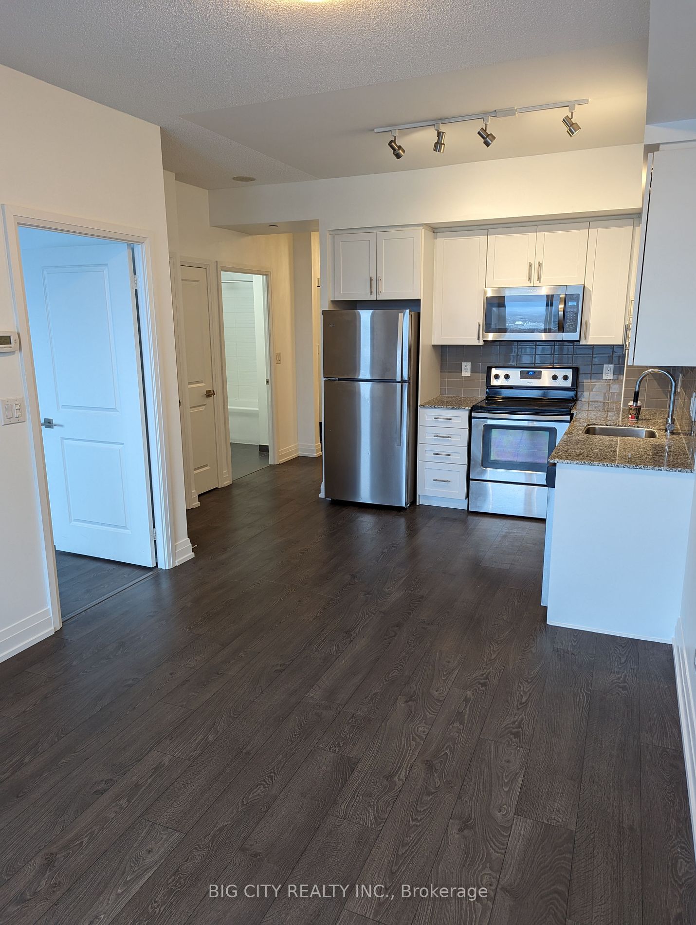 3600 Hwy 7, #2503