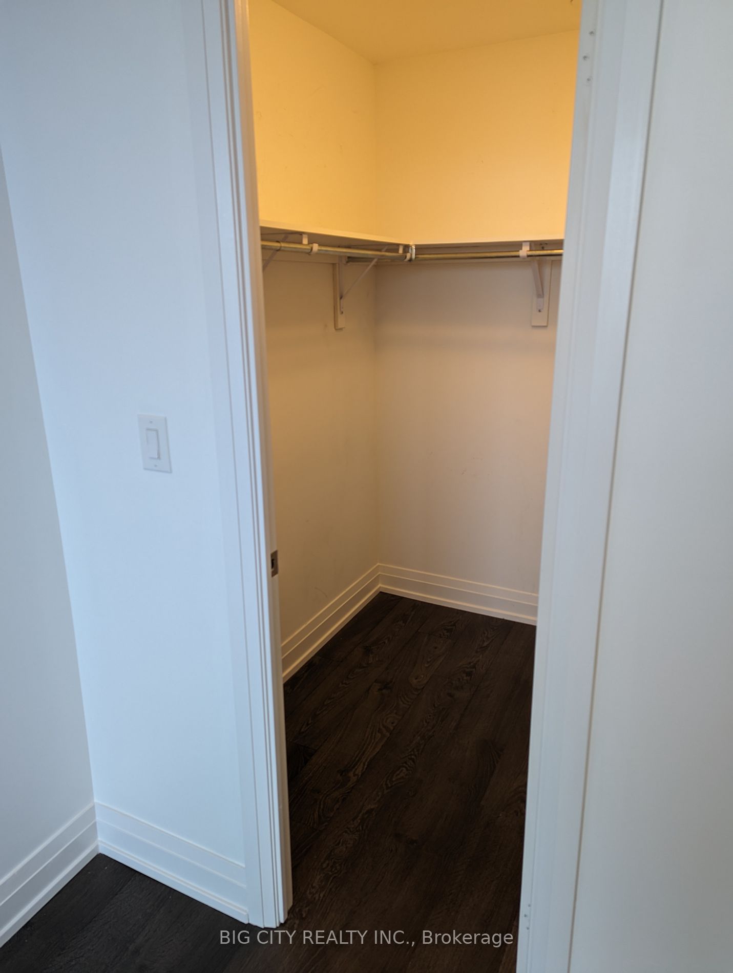 3600 Hwy 7, #2503