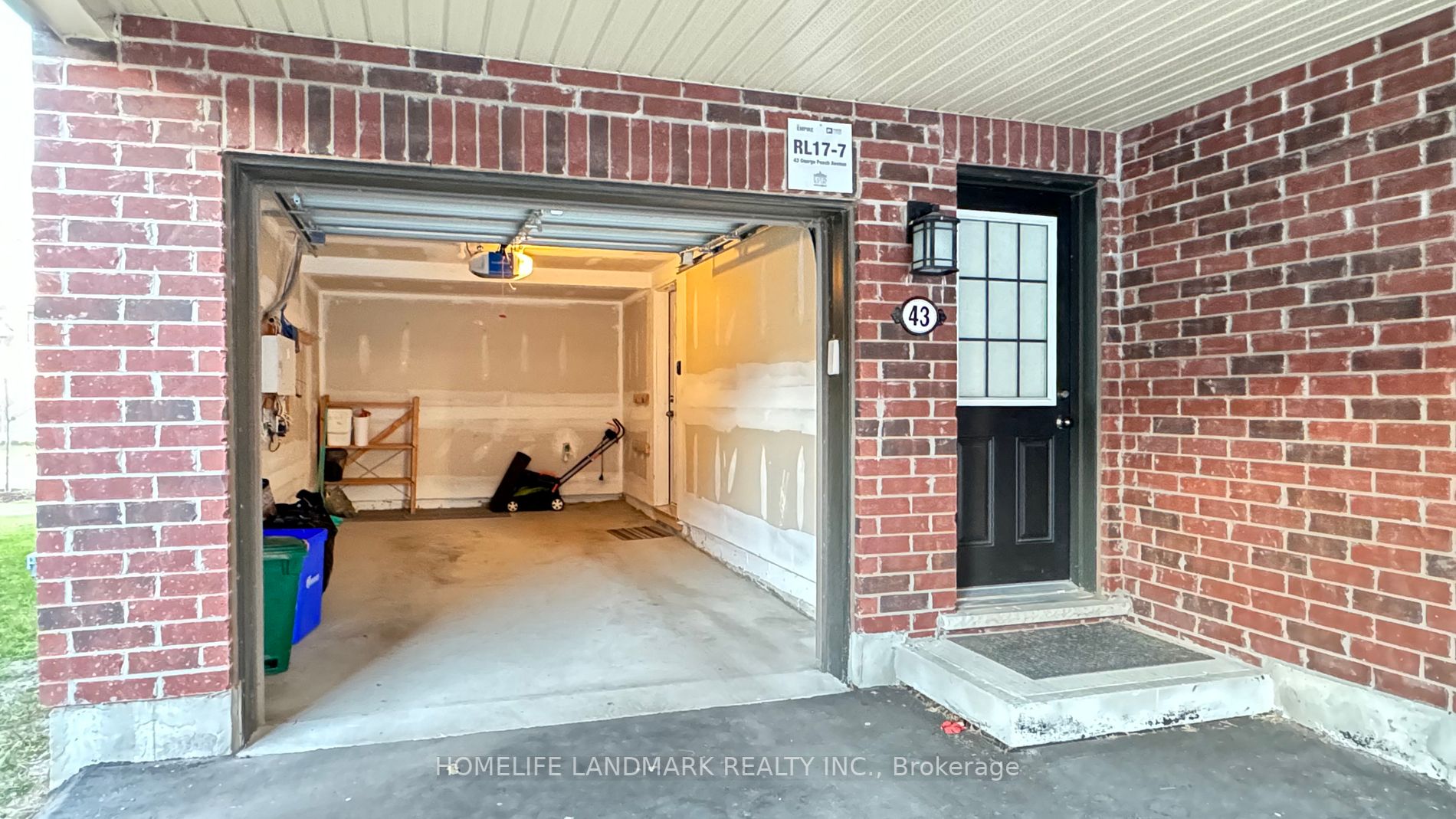 43 George Peach Ave