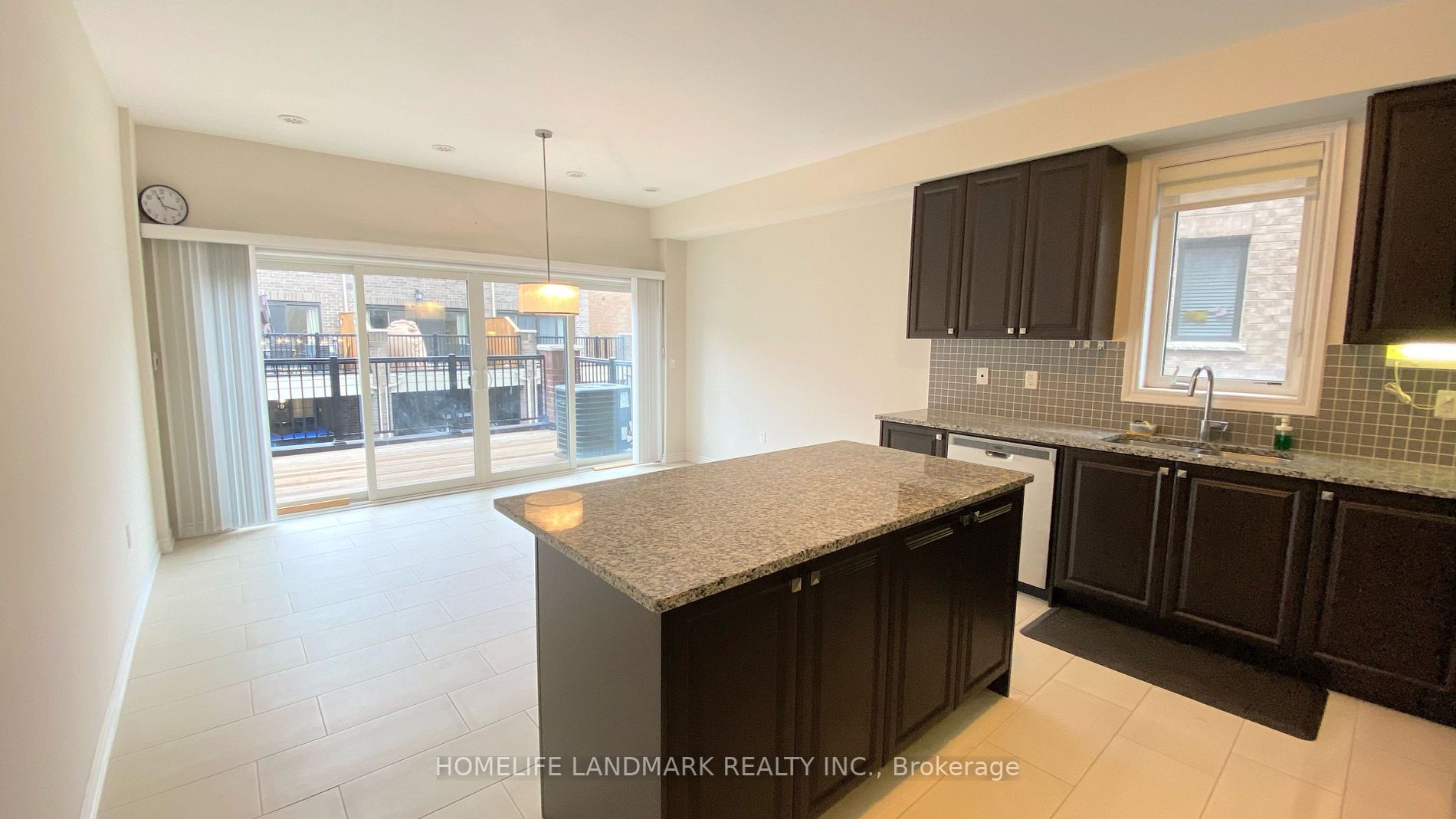 43 George Peach Ave