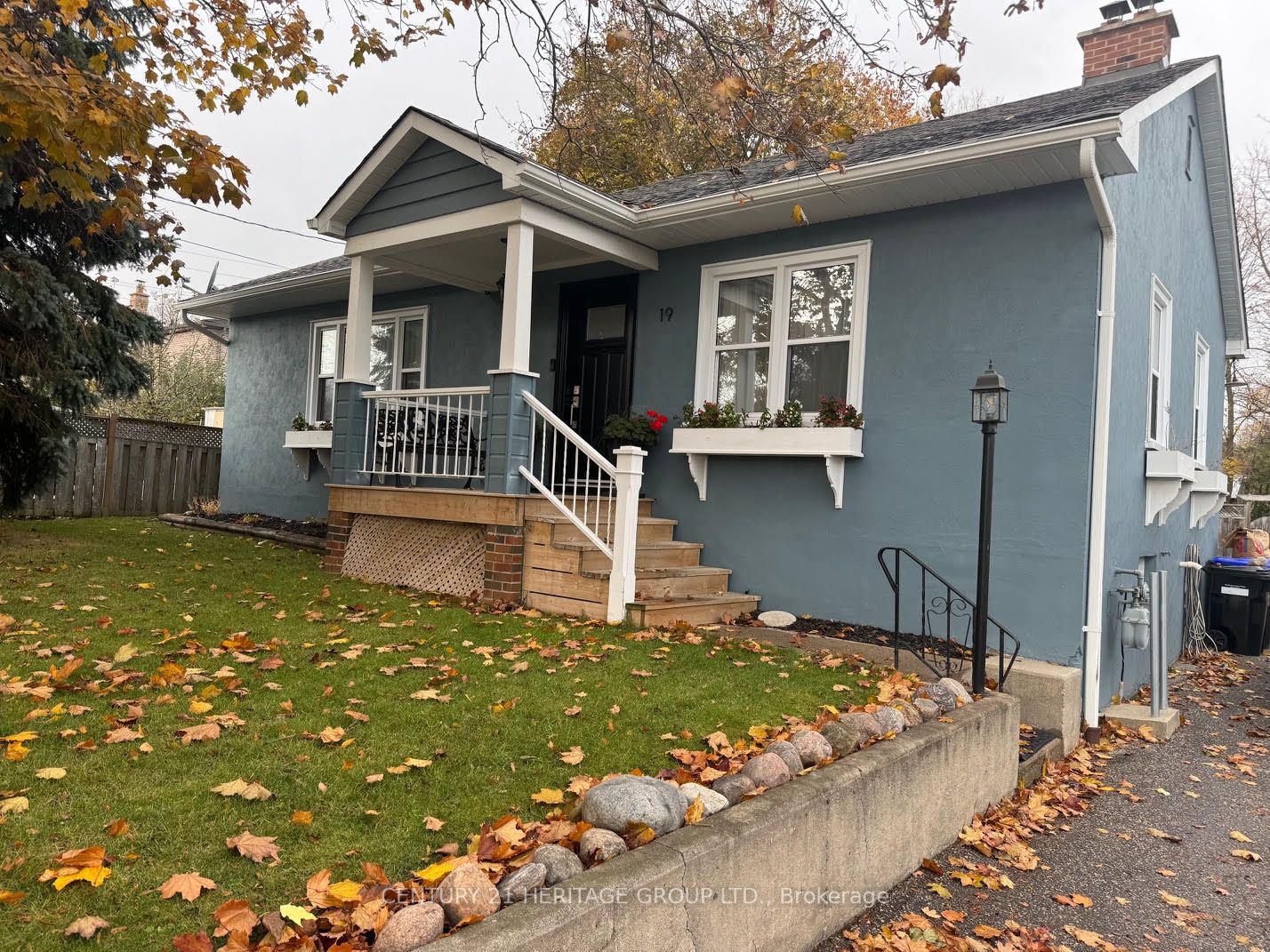 19 Scanlon Ave