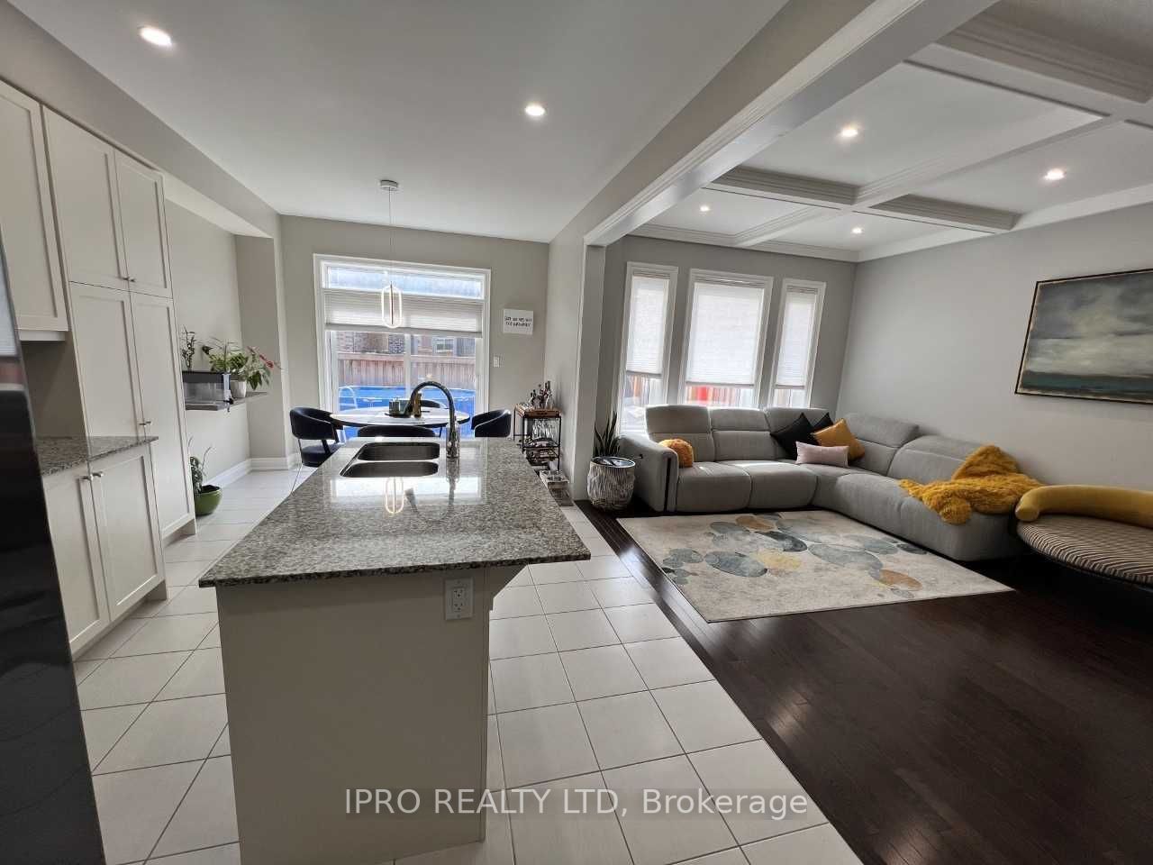 19 Cranbrook Cres