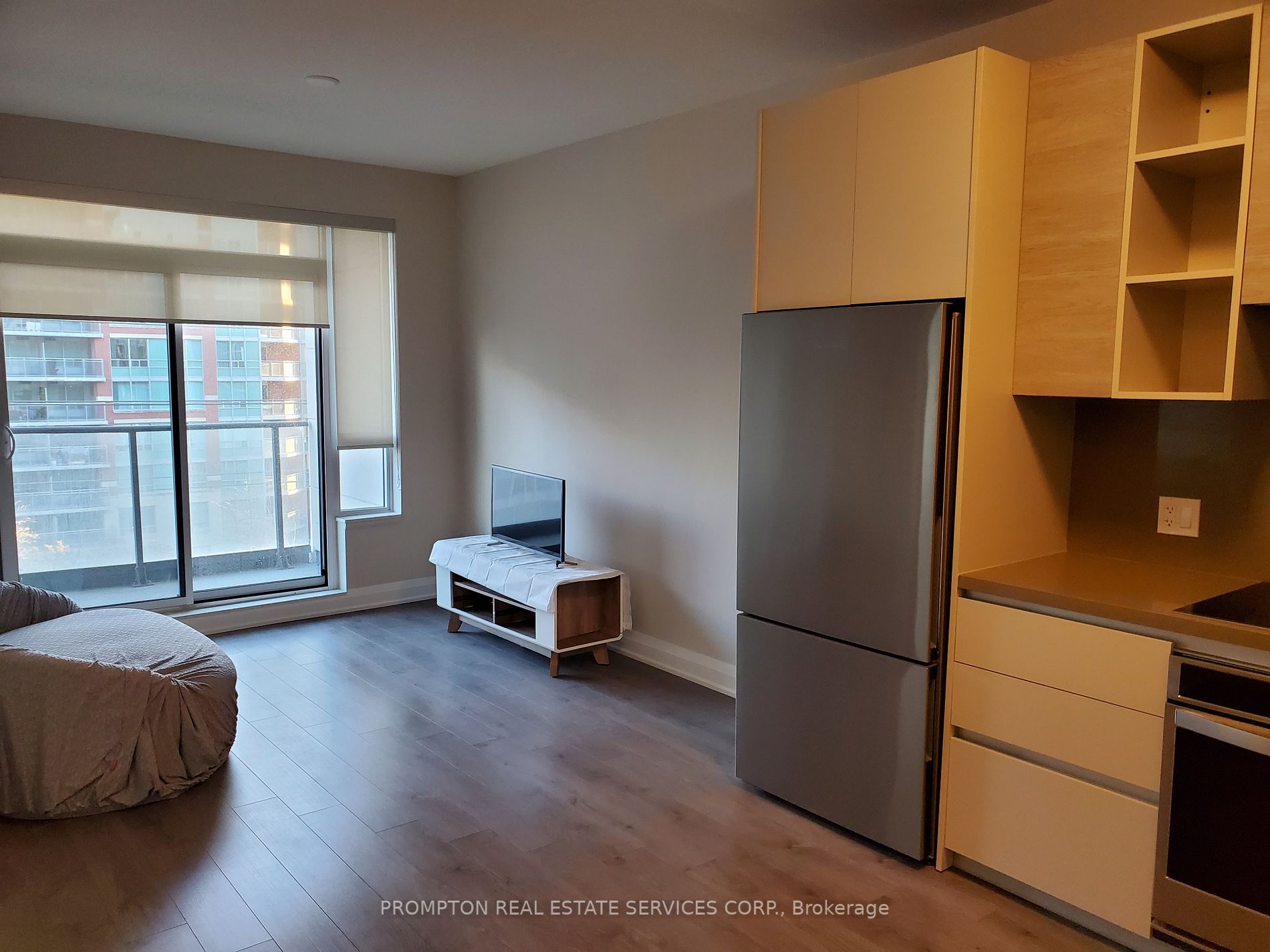 396 Highway 7 E, #608