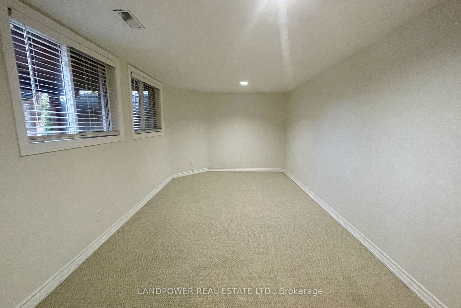 46 Sandfield Dr, #Bsmt