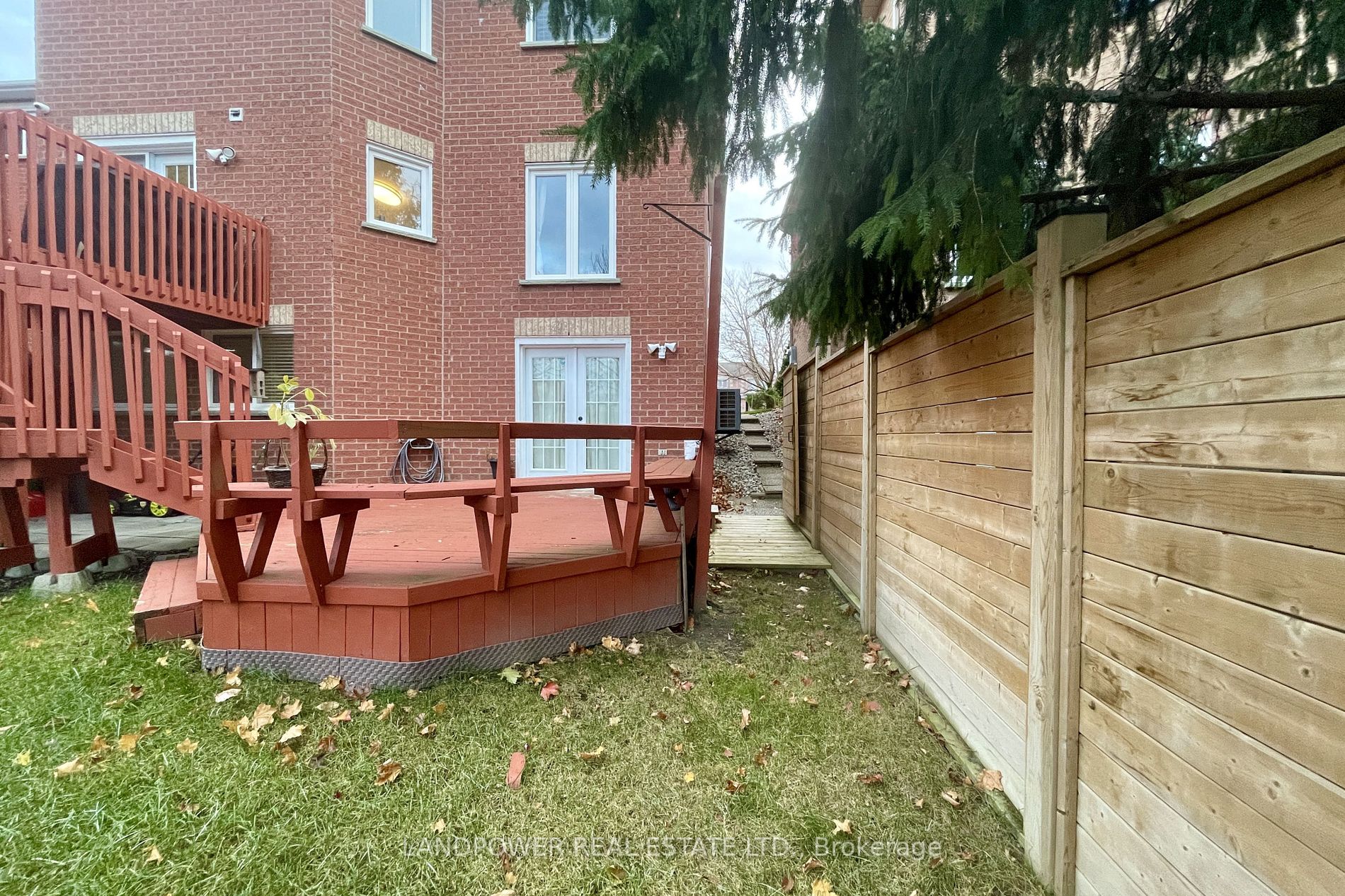 46 Sandfield Dr, #Bsmt