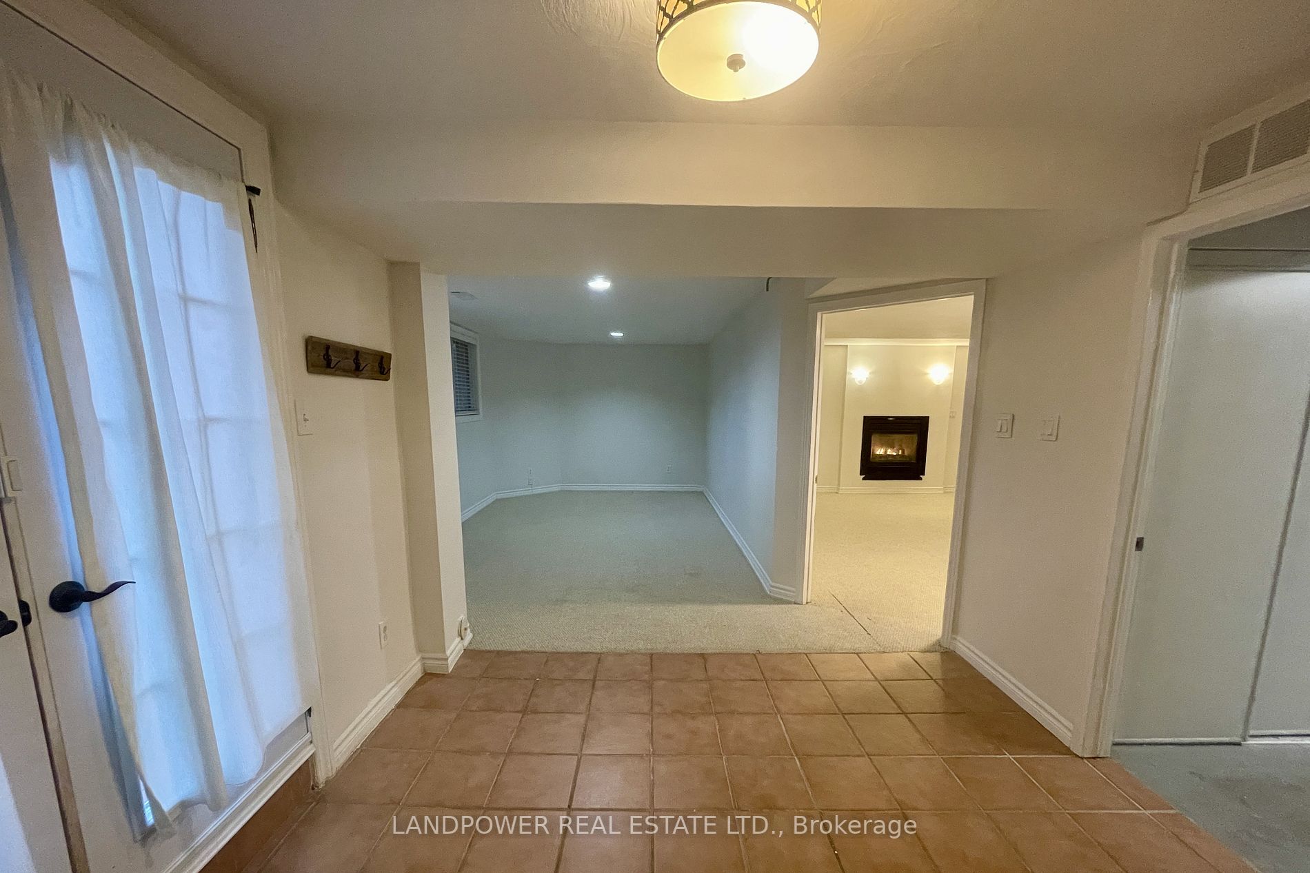 46 Sandfield Dr, #Bsmt