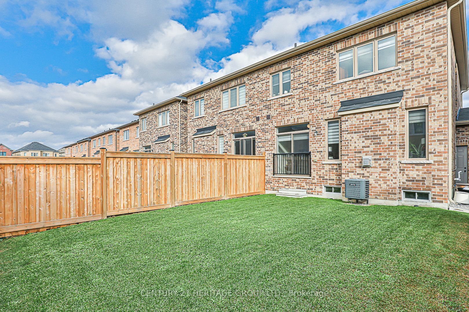 10 Brownsberger Rd