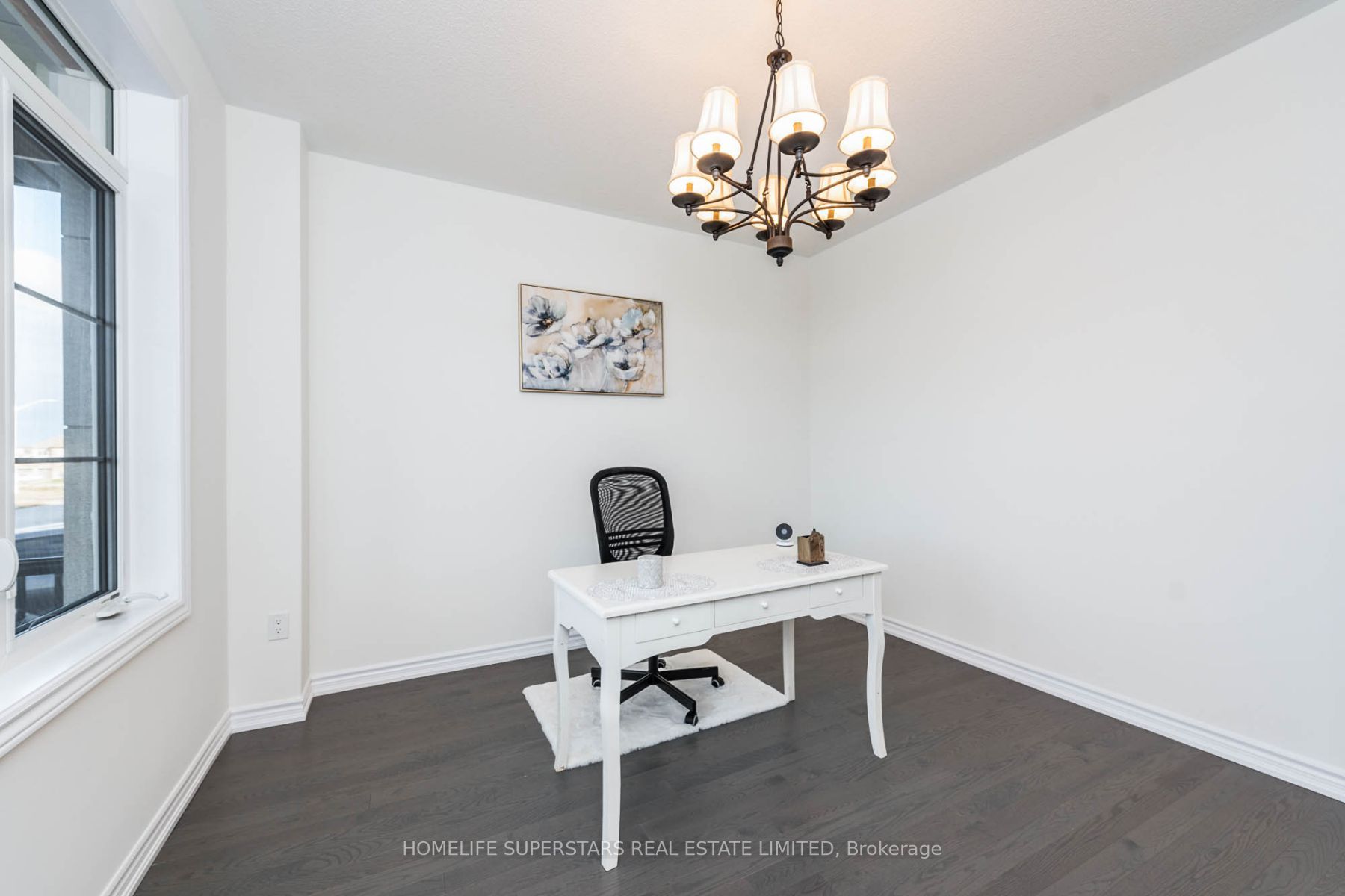 1121 Cole St