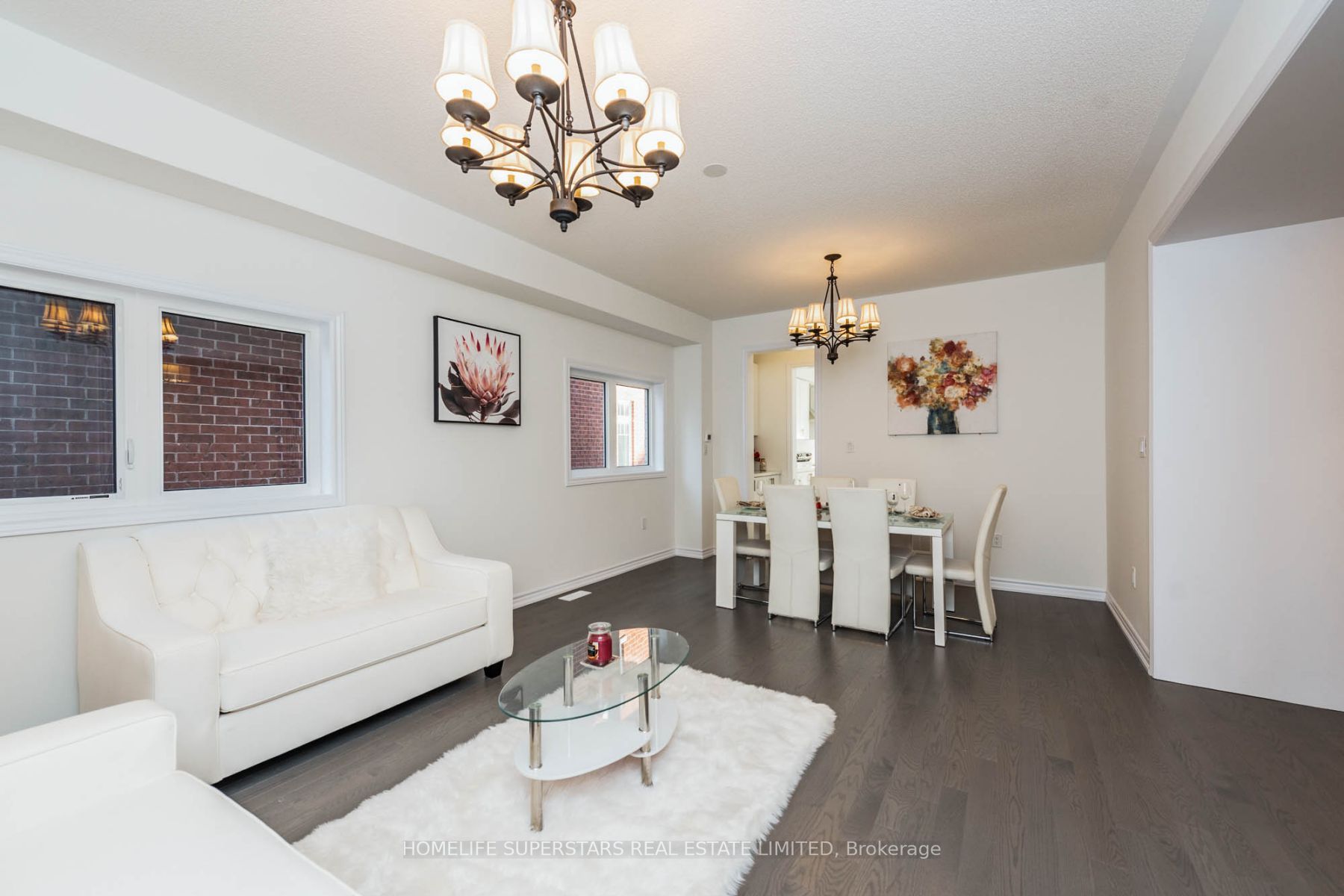 1121 Cole St