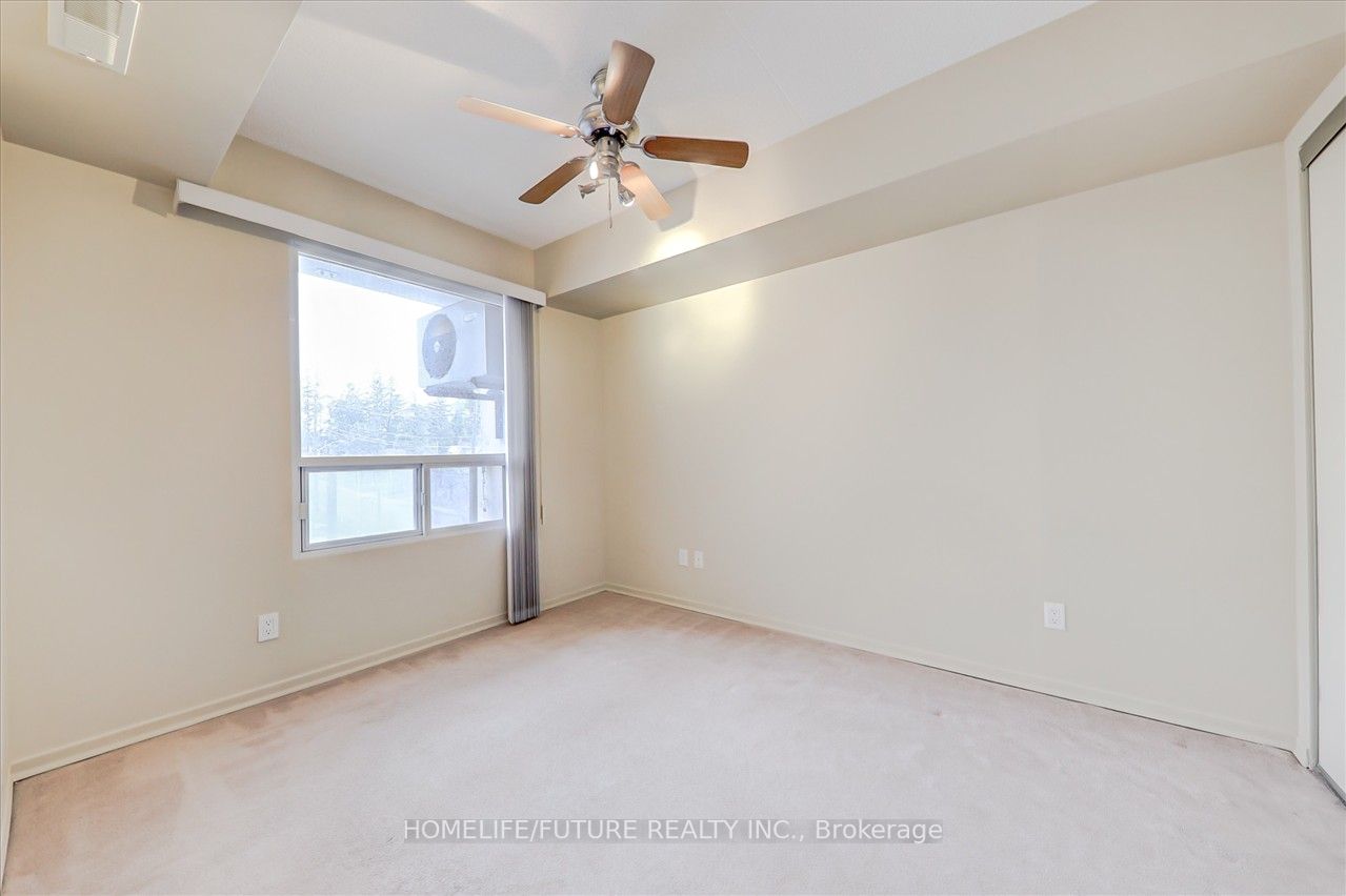 160 Wellington St E, #314