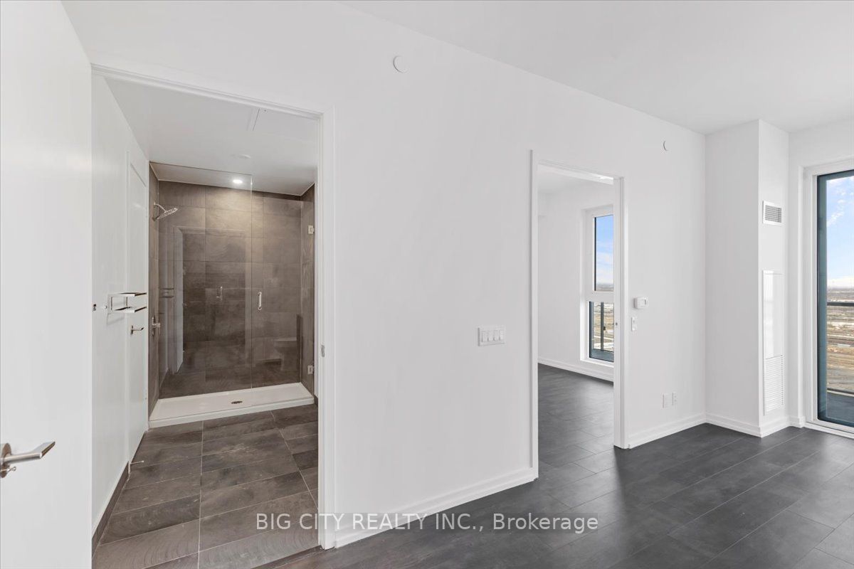 7890 Jane St, #5510