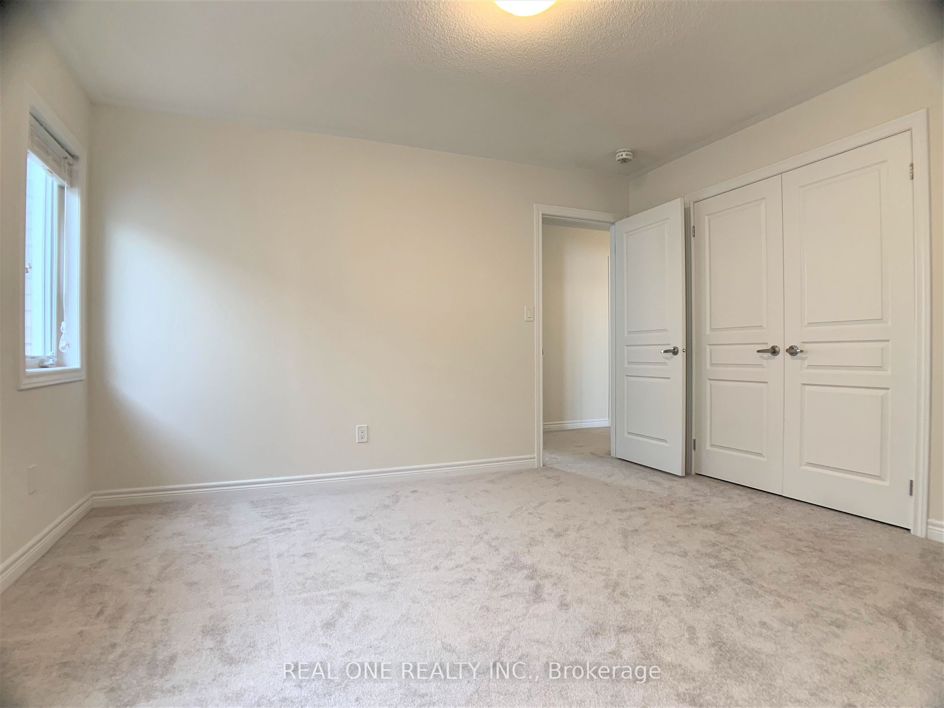 6 Walter Tunny Cres