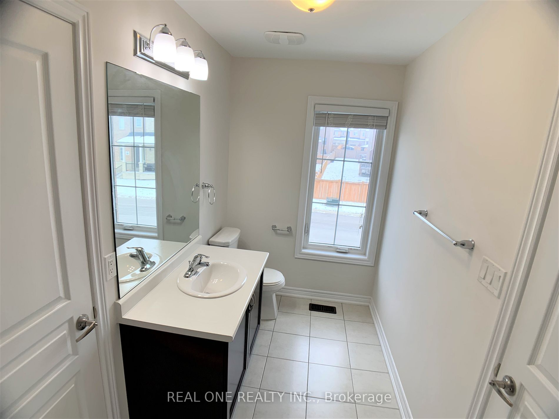 6 Walter Tunny Cres