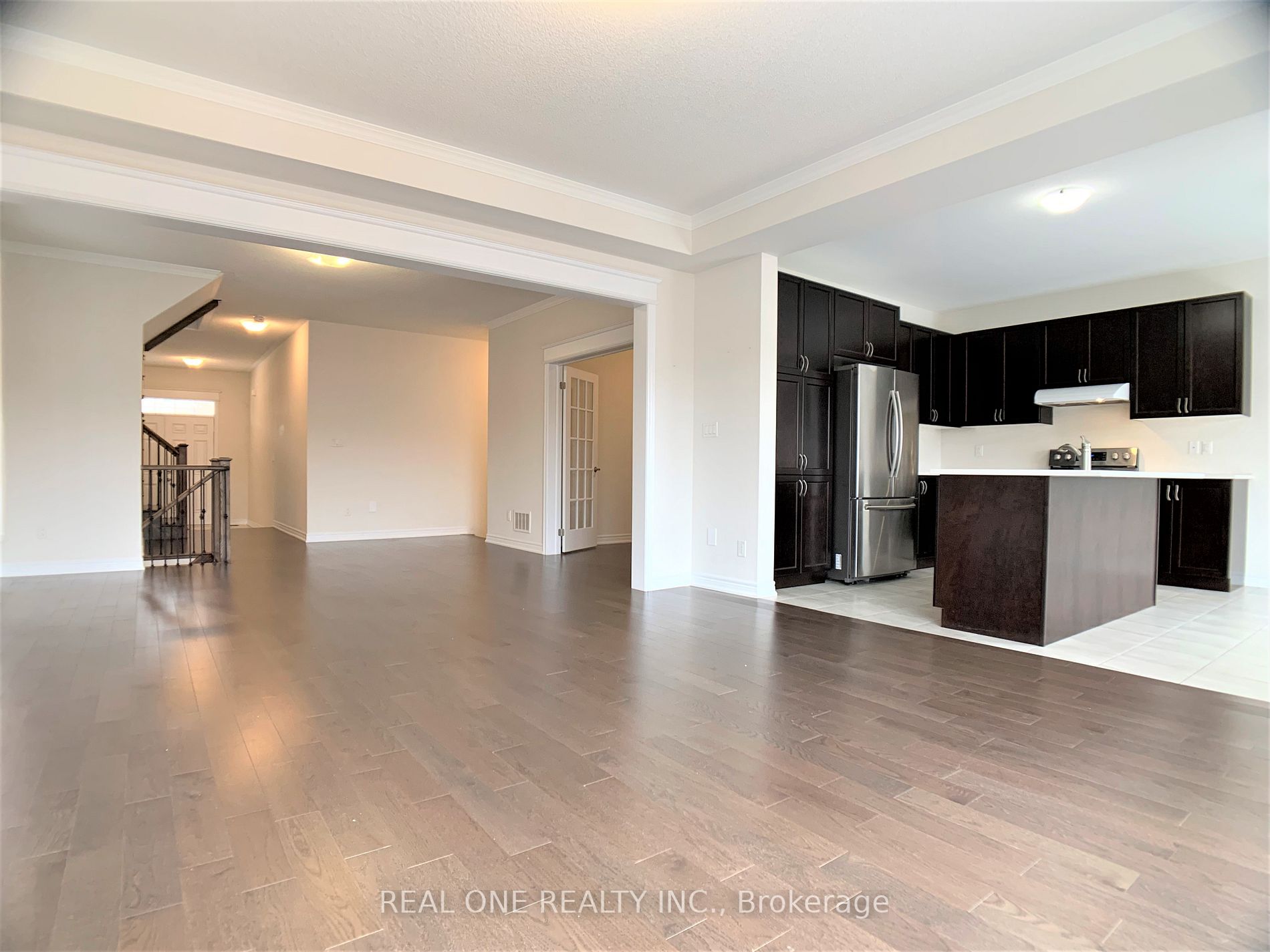 6 Walter Tunny Cres