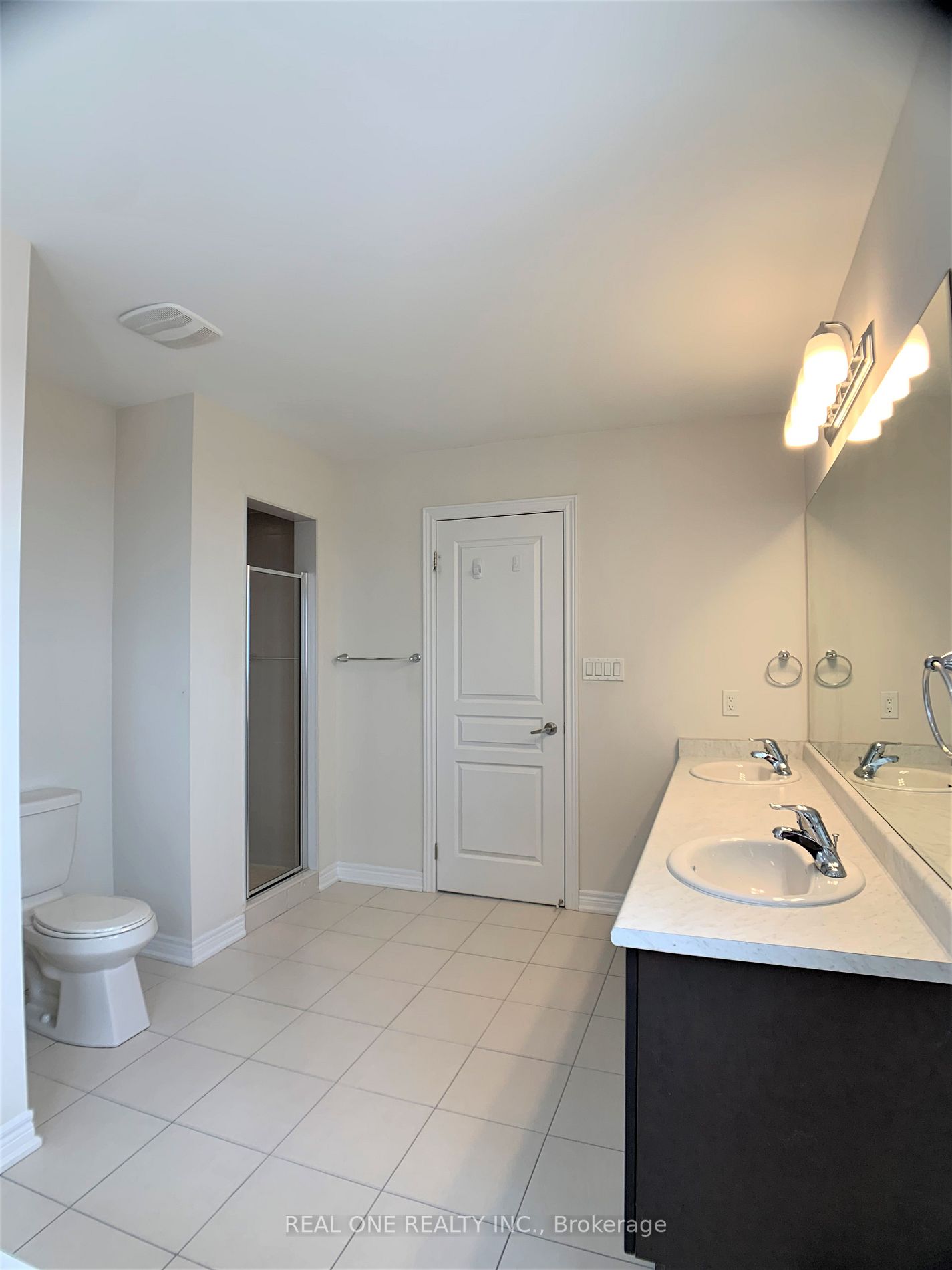 6 Walter Tunny Cres