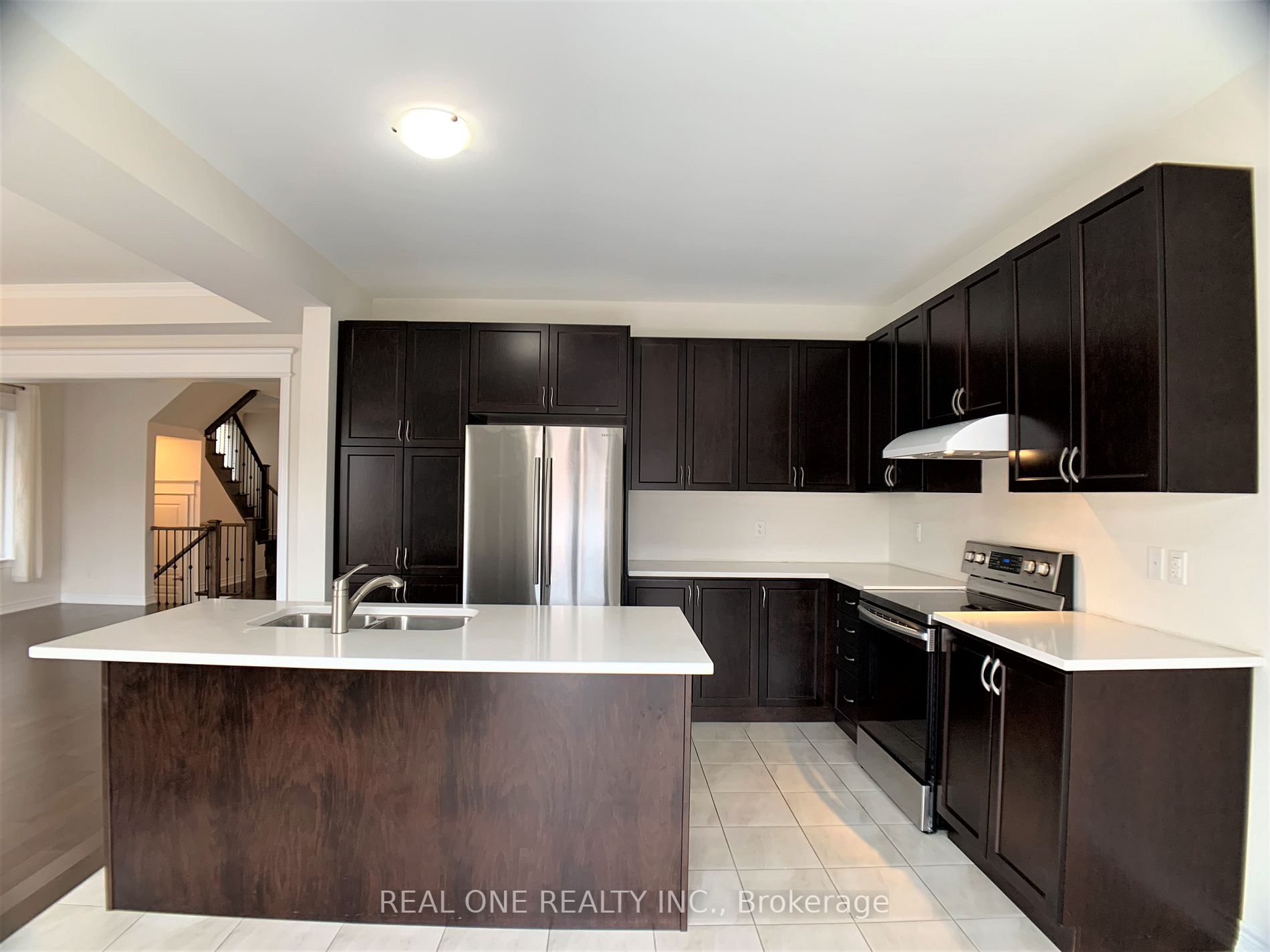6 Walter Tunny Cres
