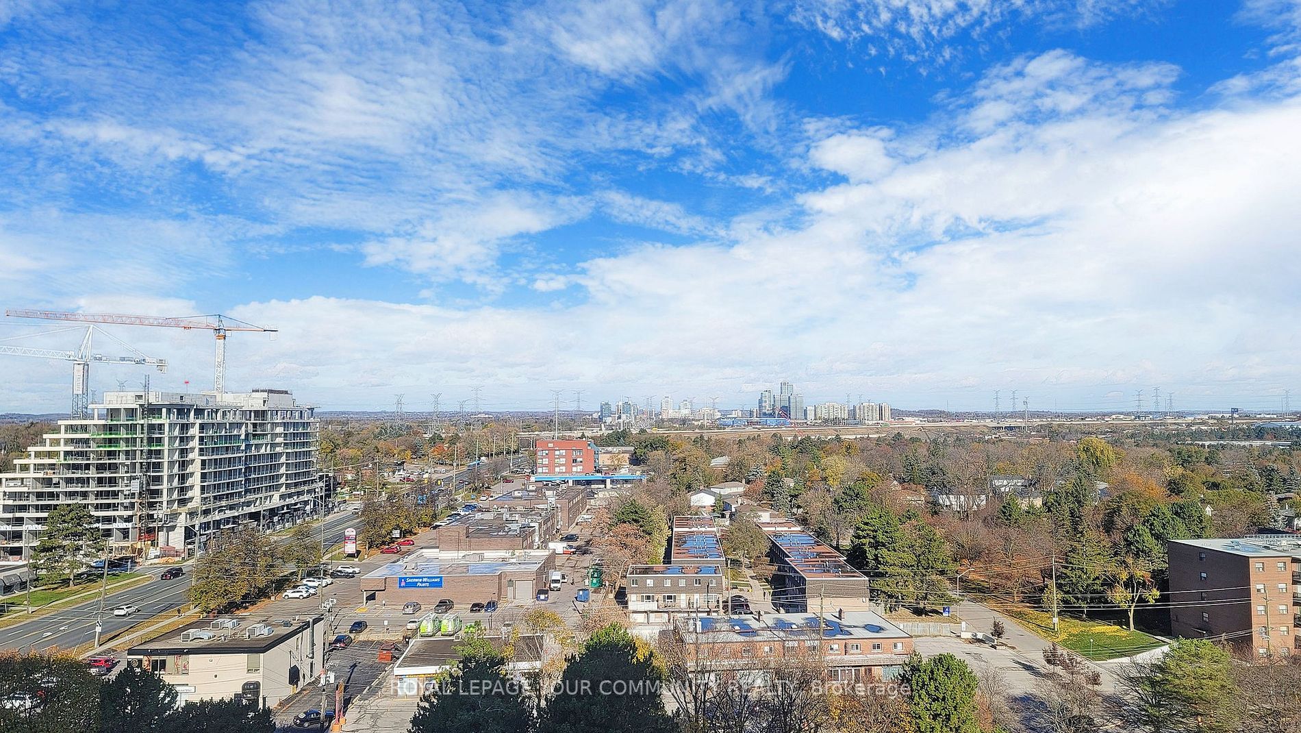 8111 Yonge St, #1408