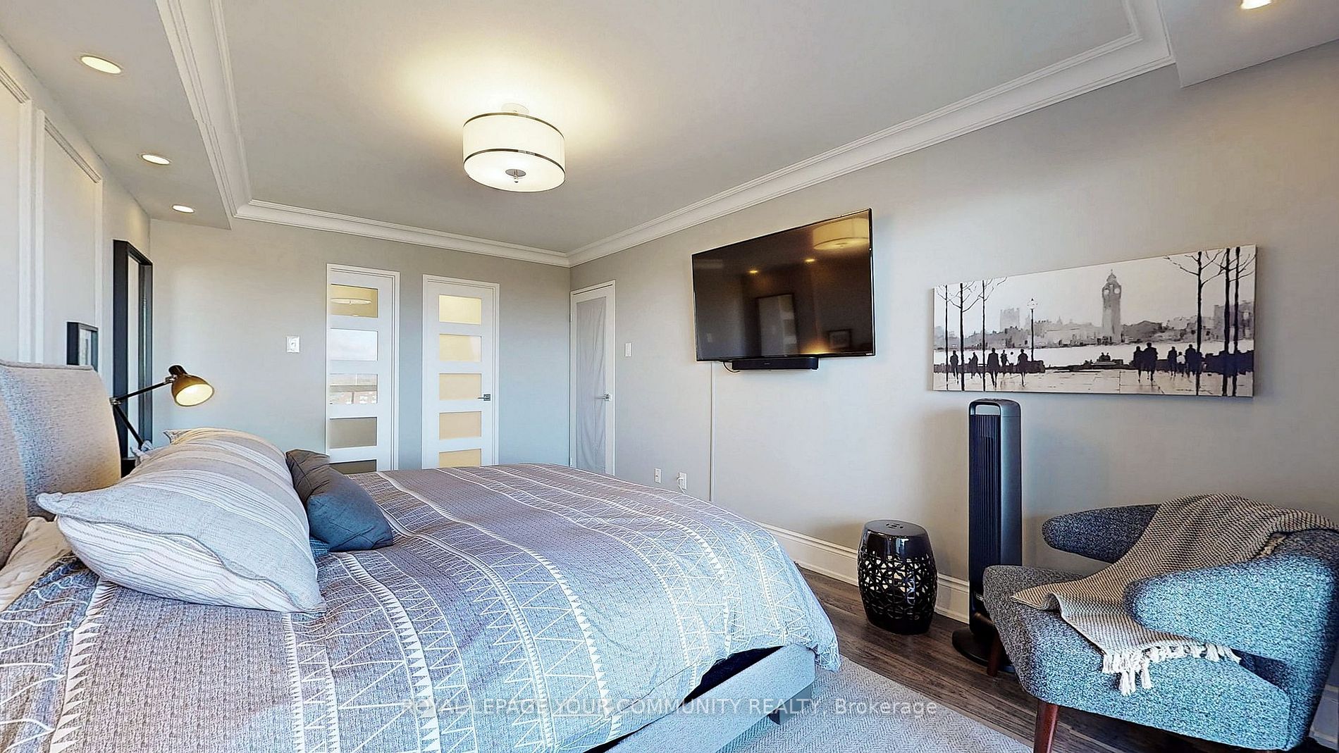 8111 Yonge St, #1408
