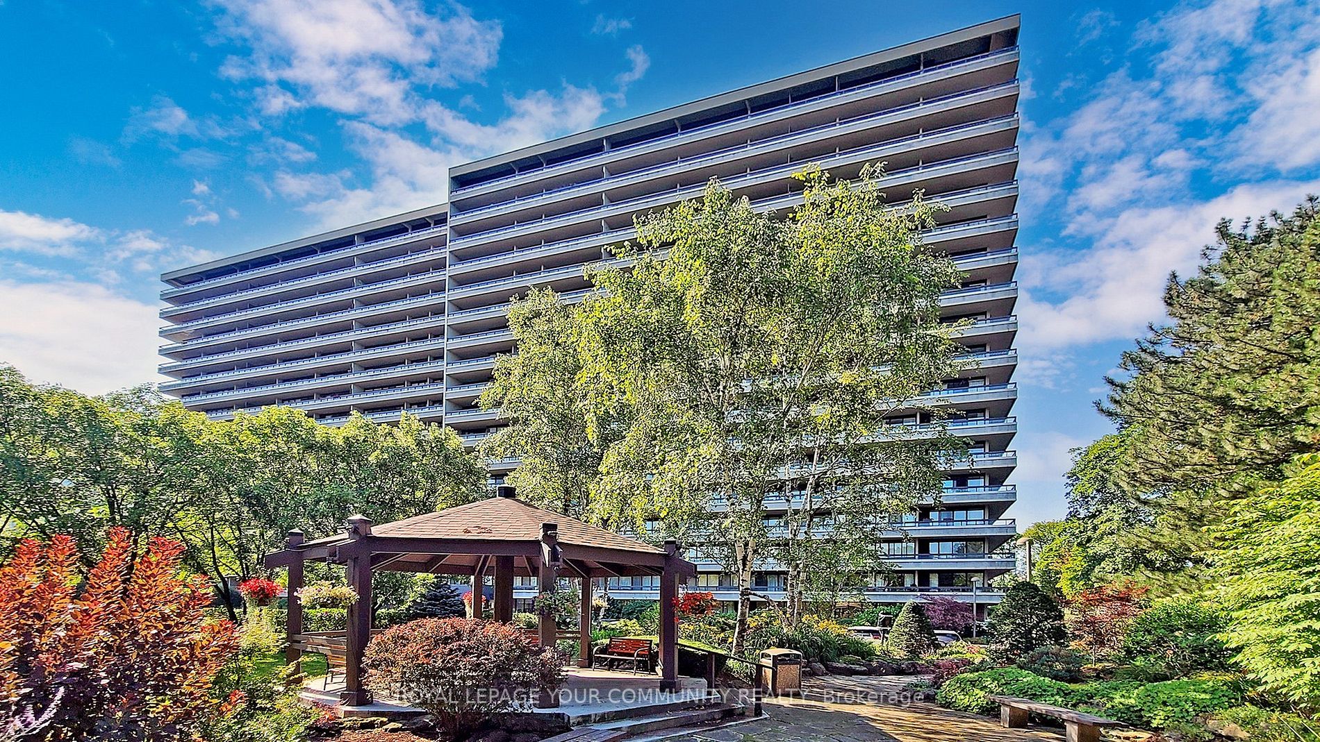 8111 Yonge St, #1408