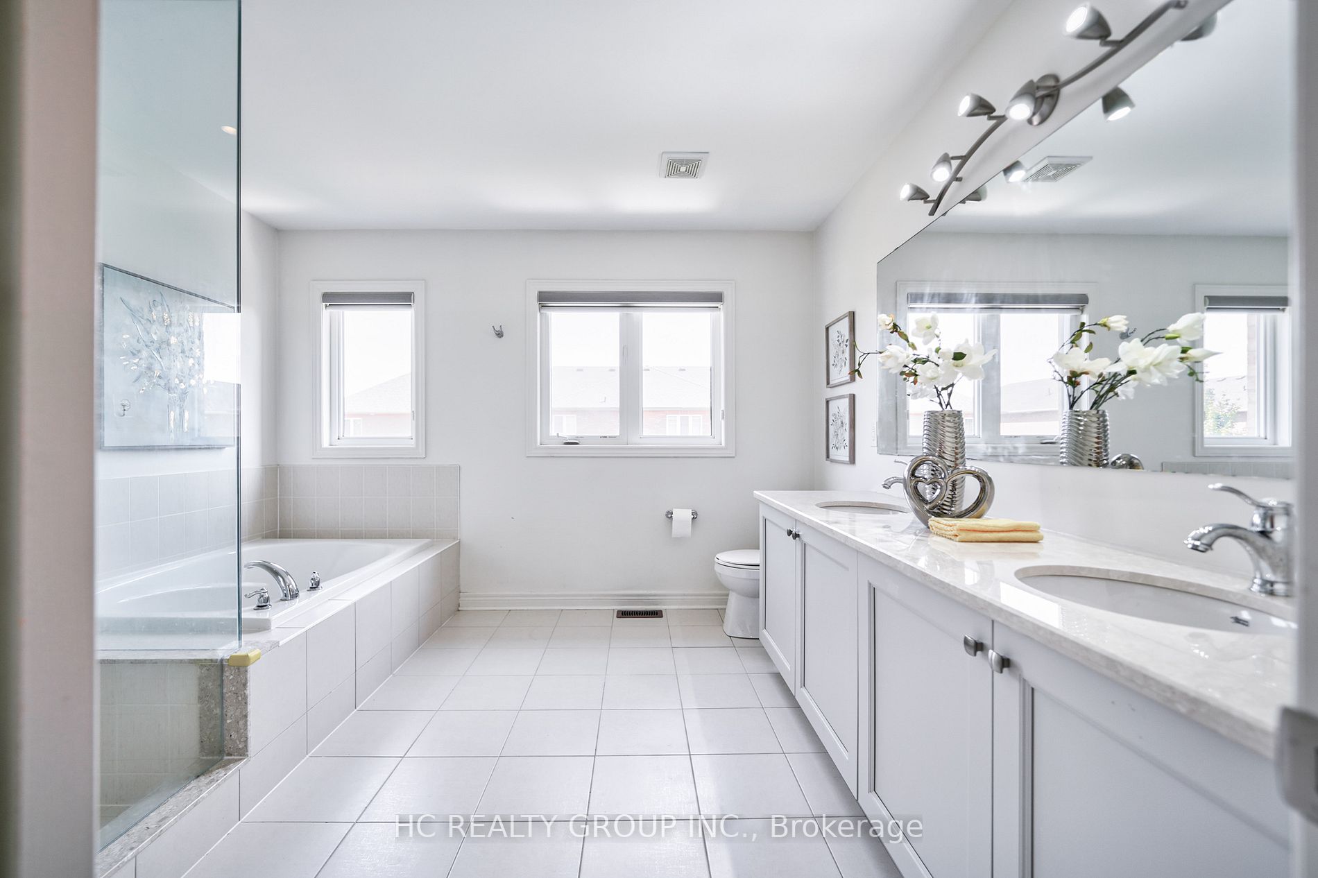 49 Romanelli Cres
