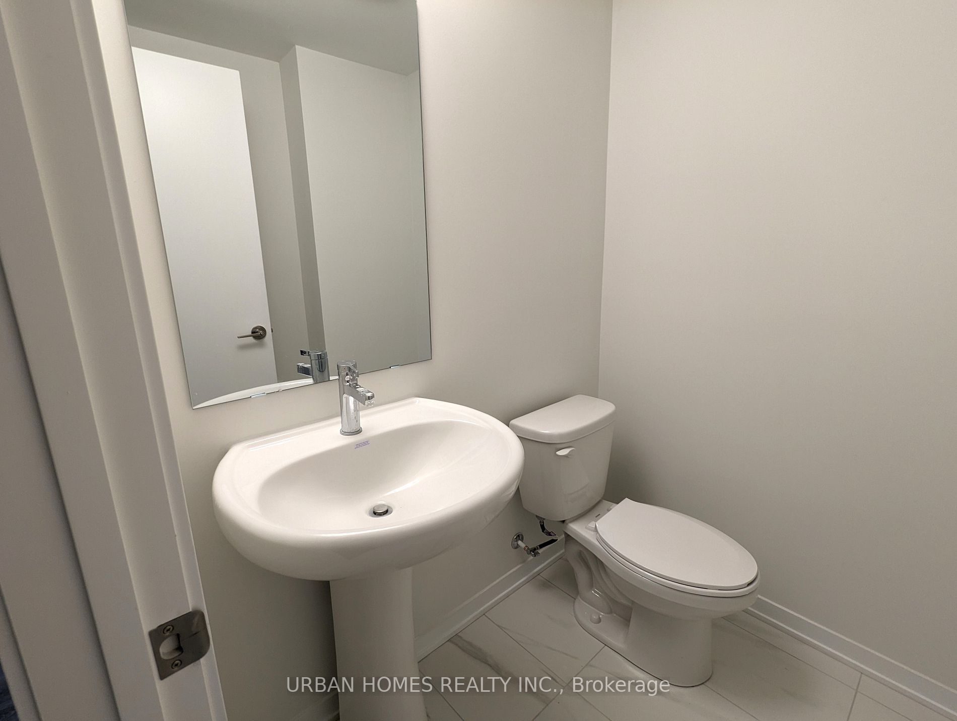21 Honeycrisp Cres, #28
