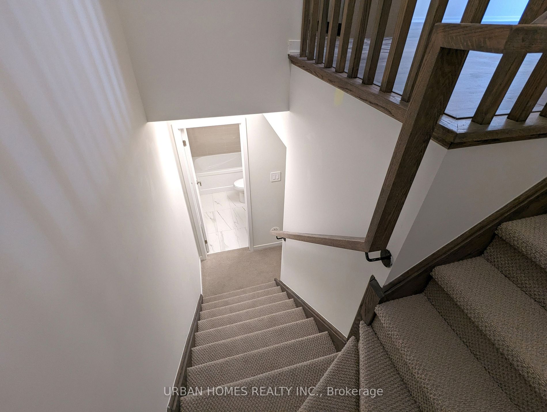 21 Honeycrisp Cres, #28