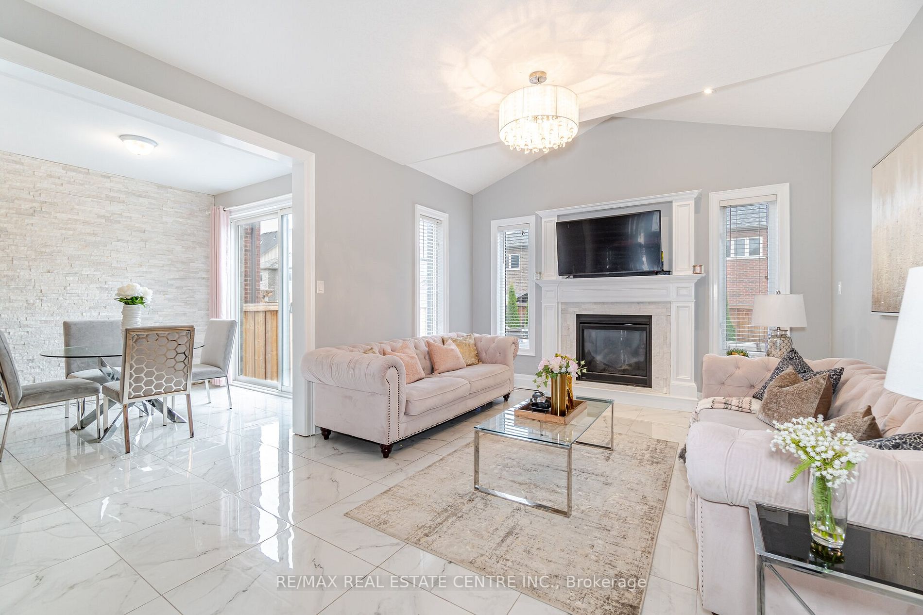 60 Walker Blvd
